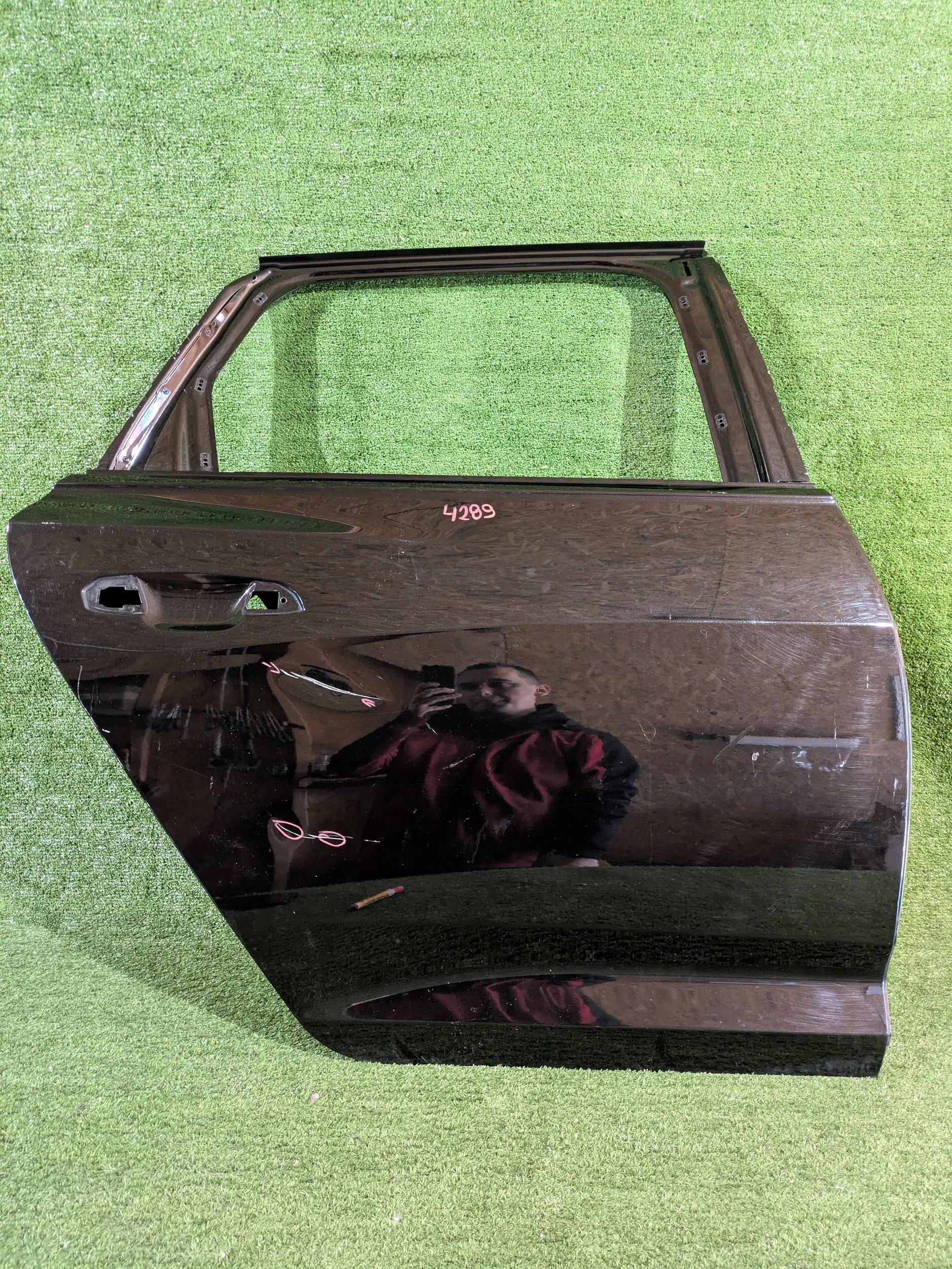 door rear. right right rear part AUDI A6 C8 KOMBI NR.4289