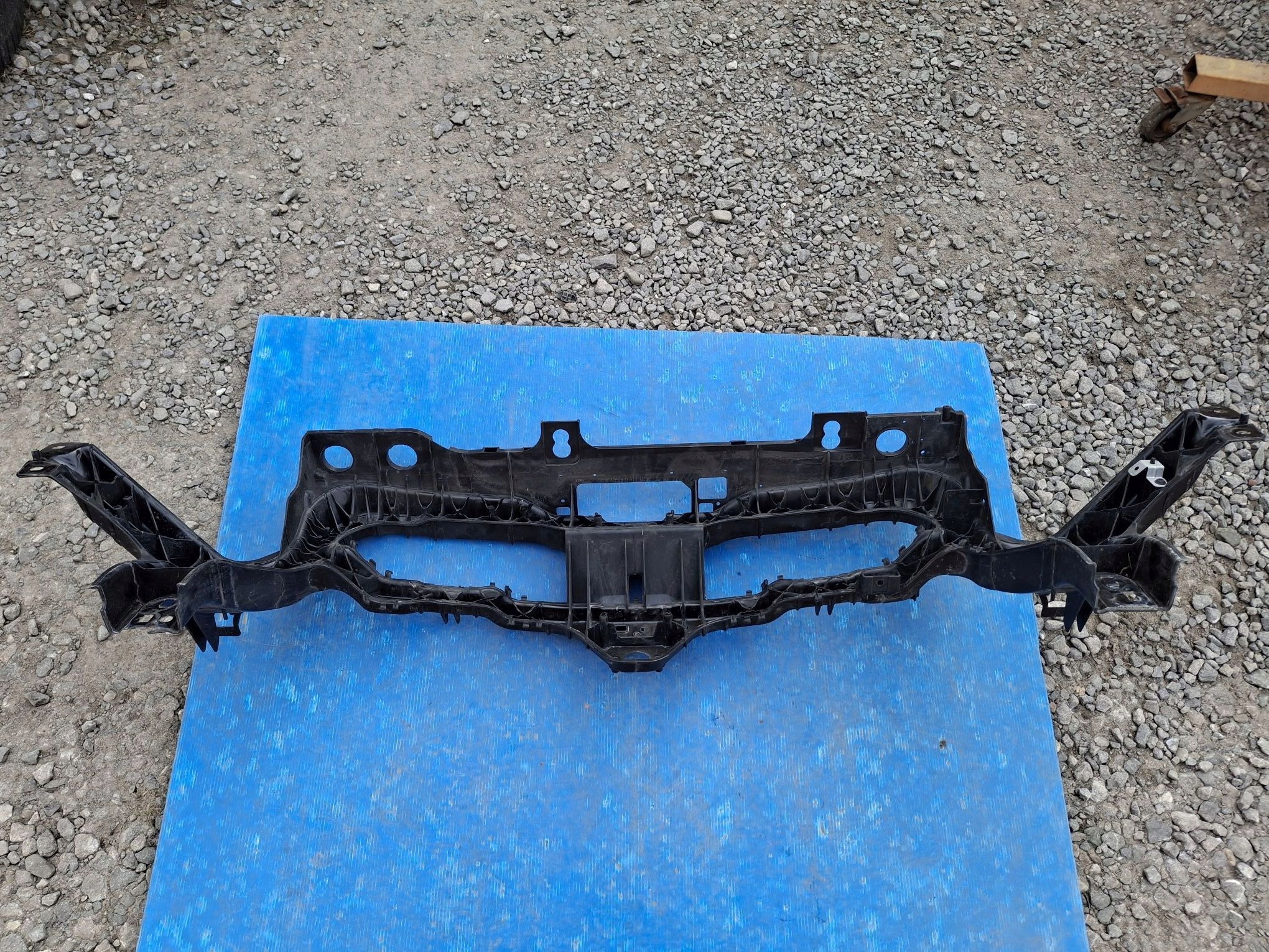 support panel for radiators pillar FORD CUSTOM and 2012R->