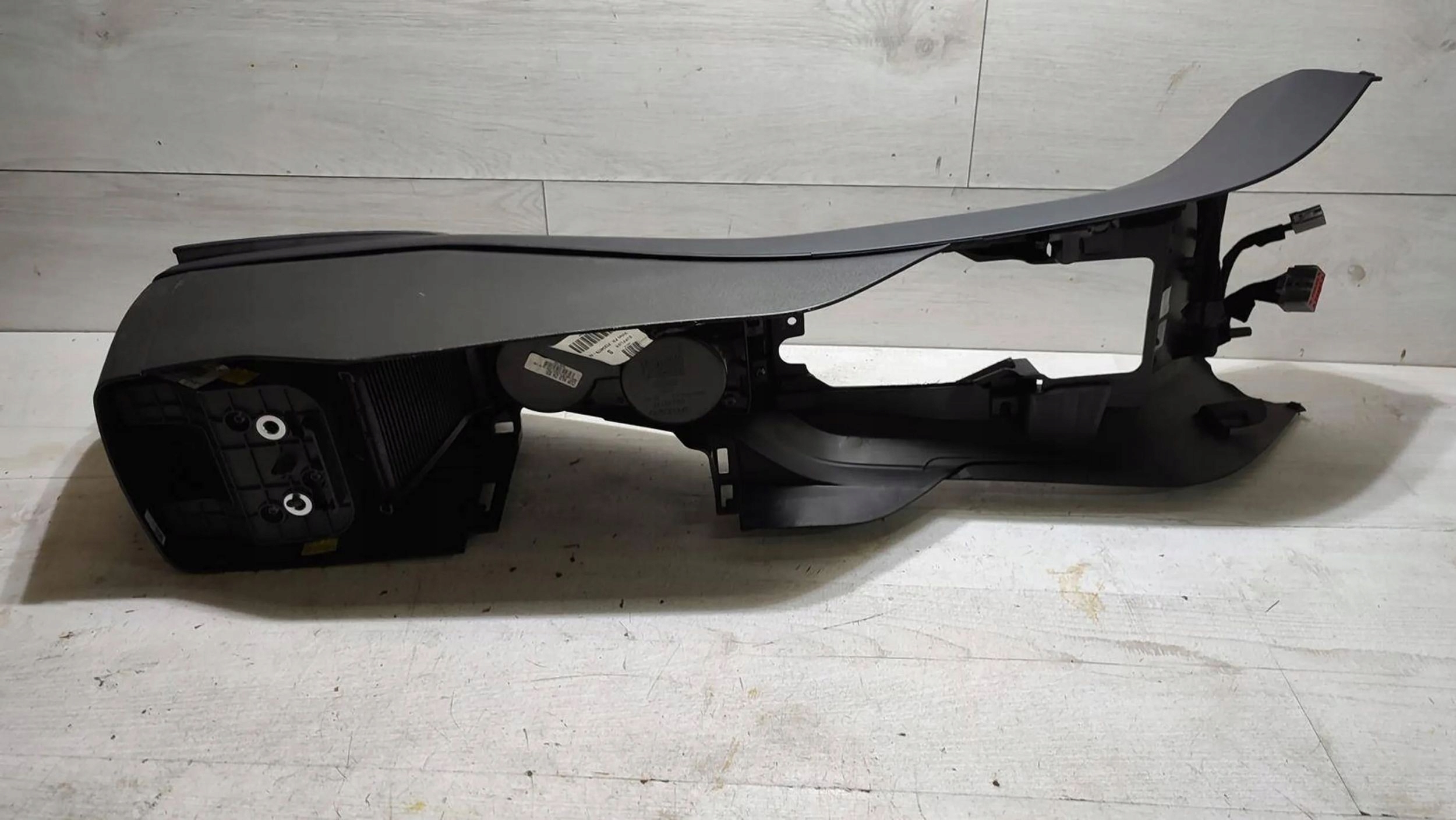 Volvo V40 2018 tunel central