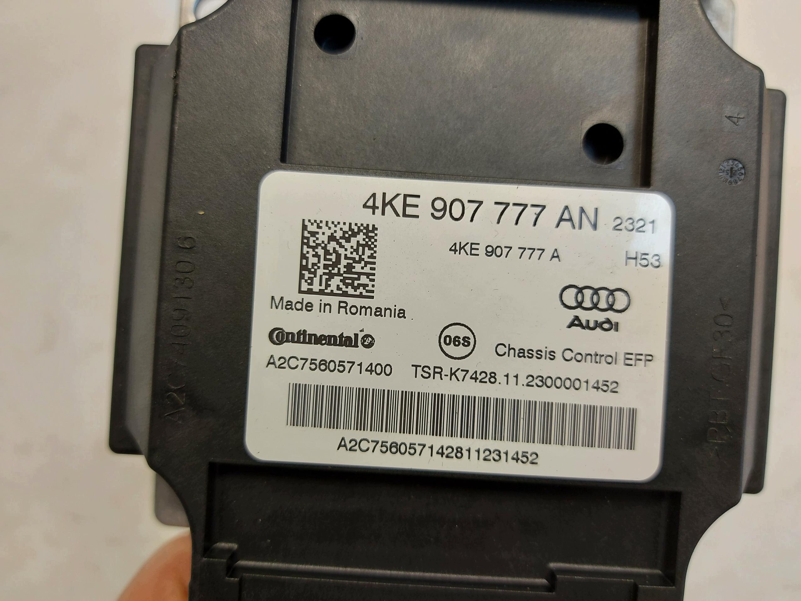Audi Q8 E-TRON SportBack control unit module springing connecting spoiler 4ke907777an