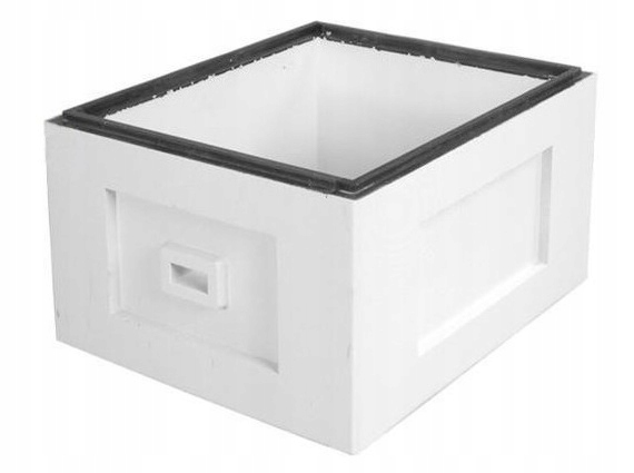 

Korpus Wielkopolski 12r gniazdo styropian Niemalow