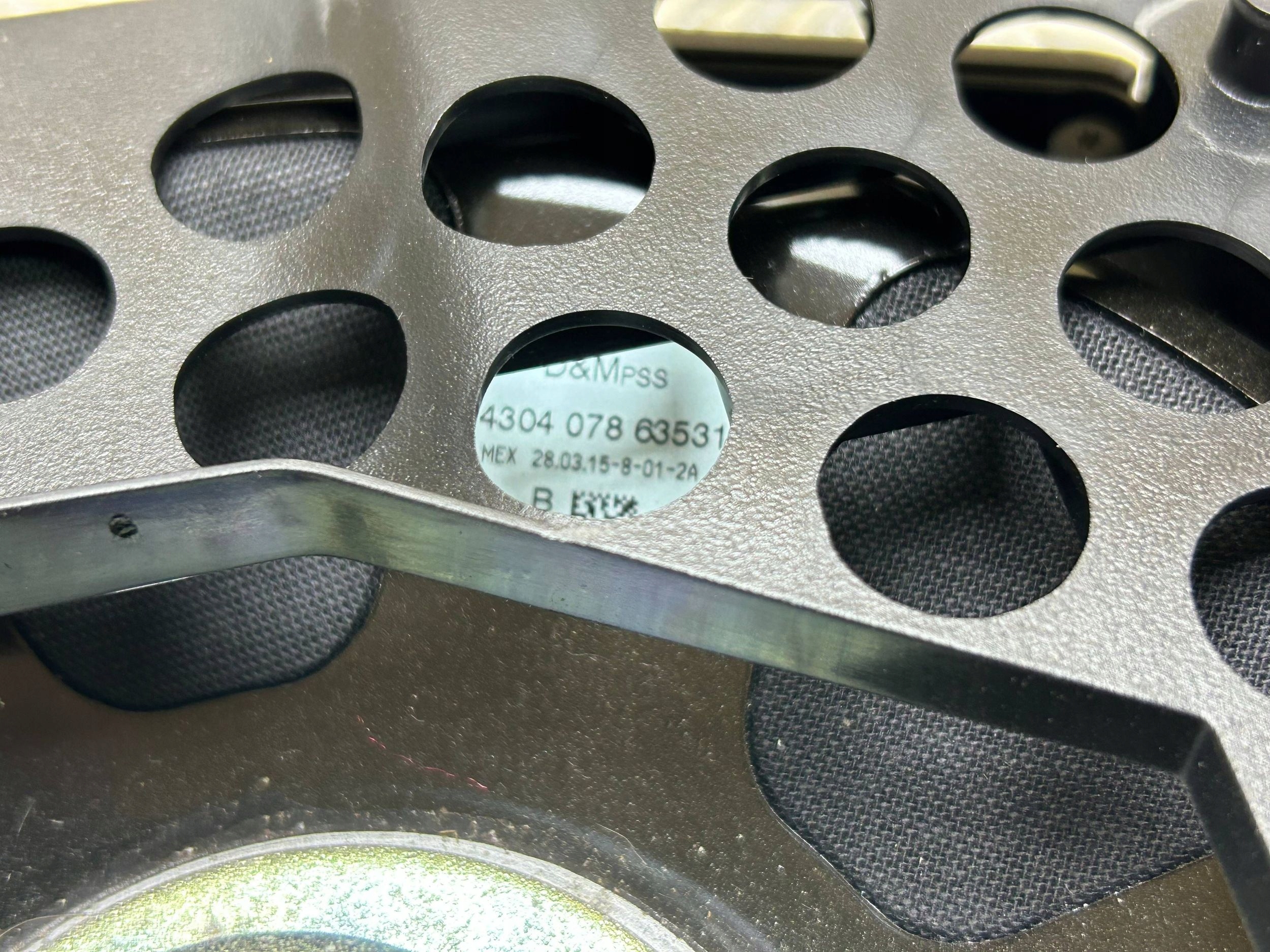 speaker niskotonowy BMW X5 F15 2015 9287757