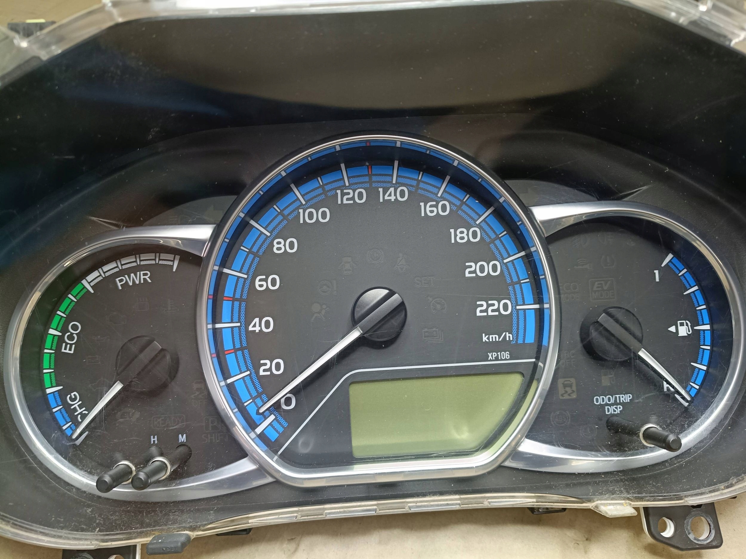 dials dials Toyota Yaris 83800-0U390