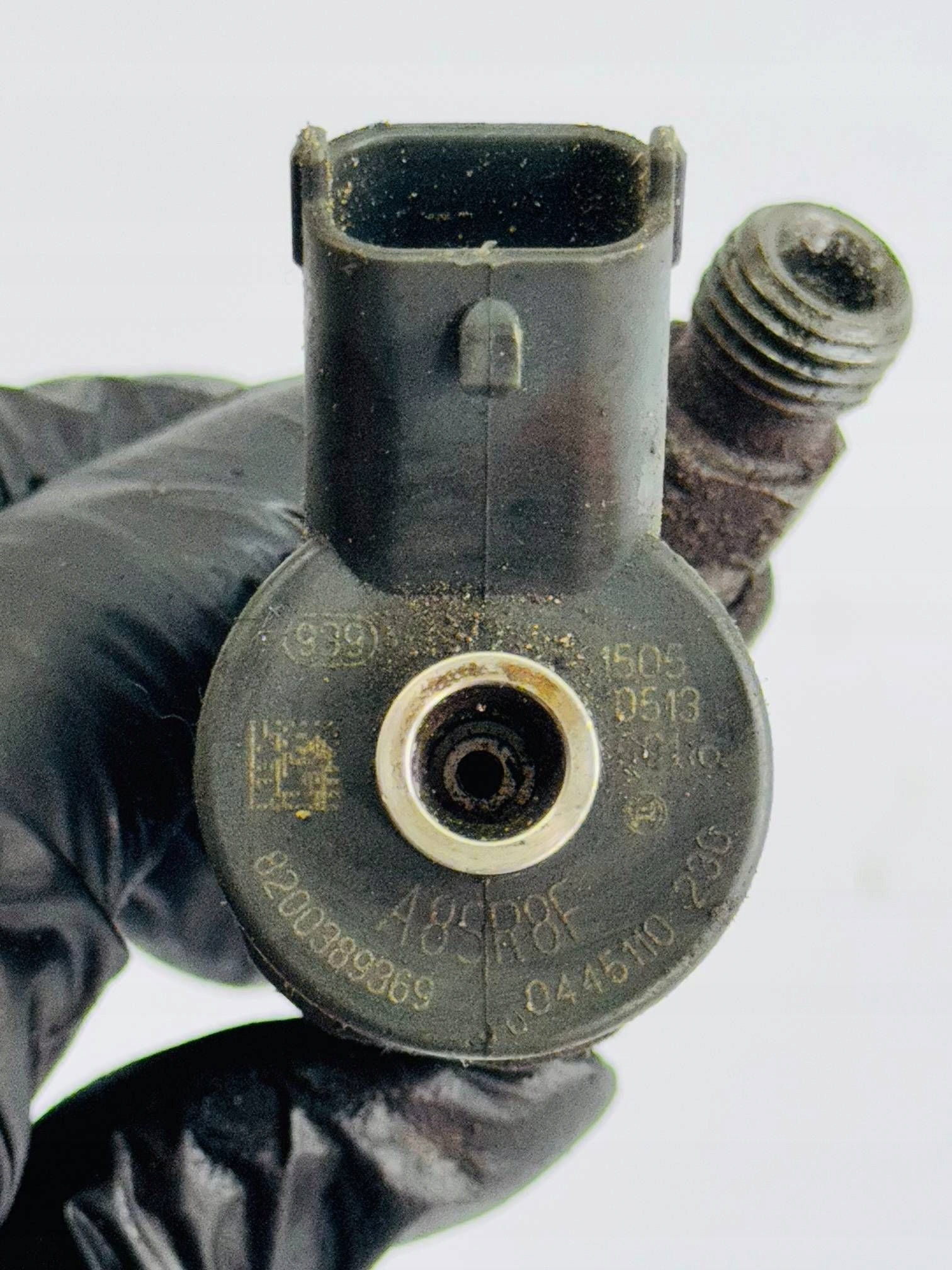 nozzle injector RENAULT MEGANE II 1.9 DCI 8200389369
