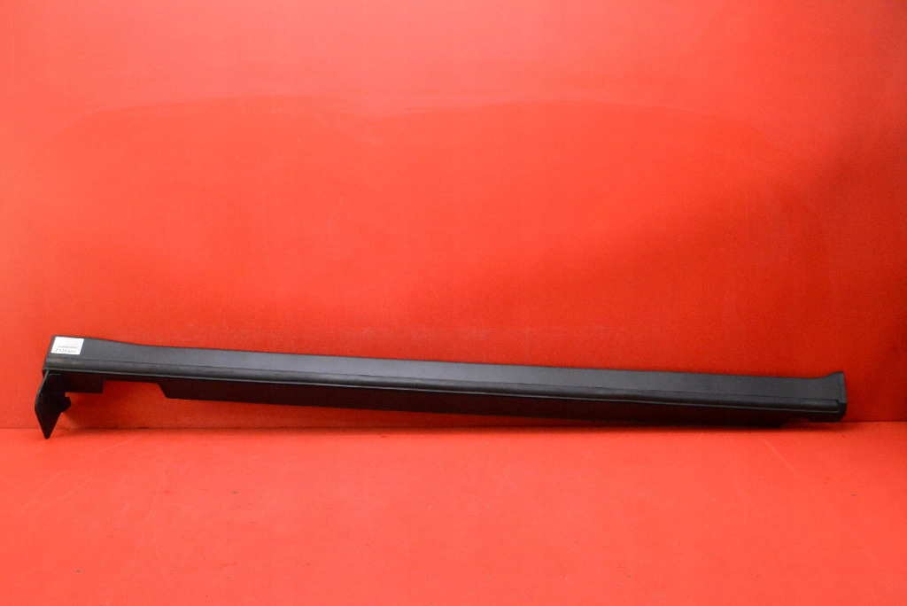 cap threshold right black 87754-R2000 KIA SPORTAGE 5 V 21-25