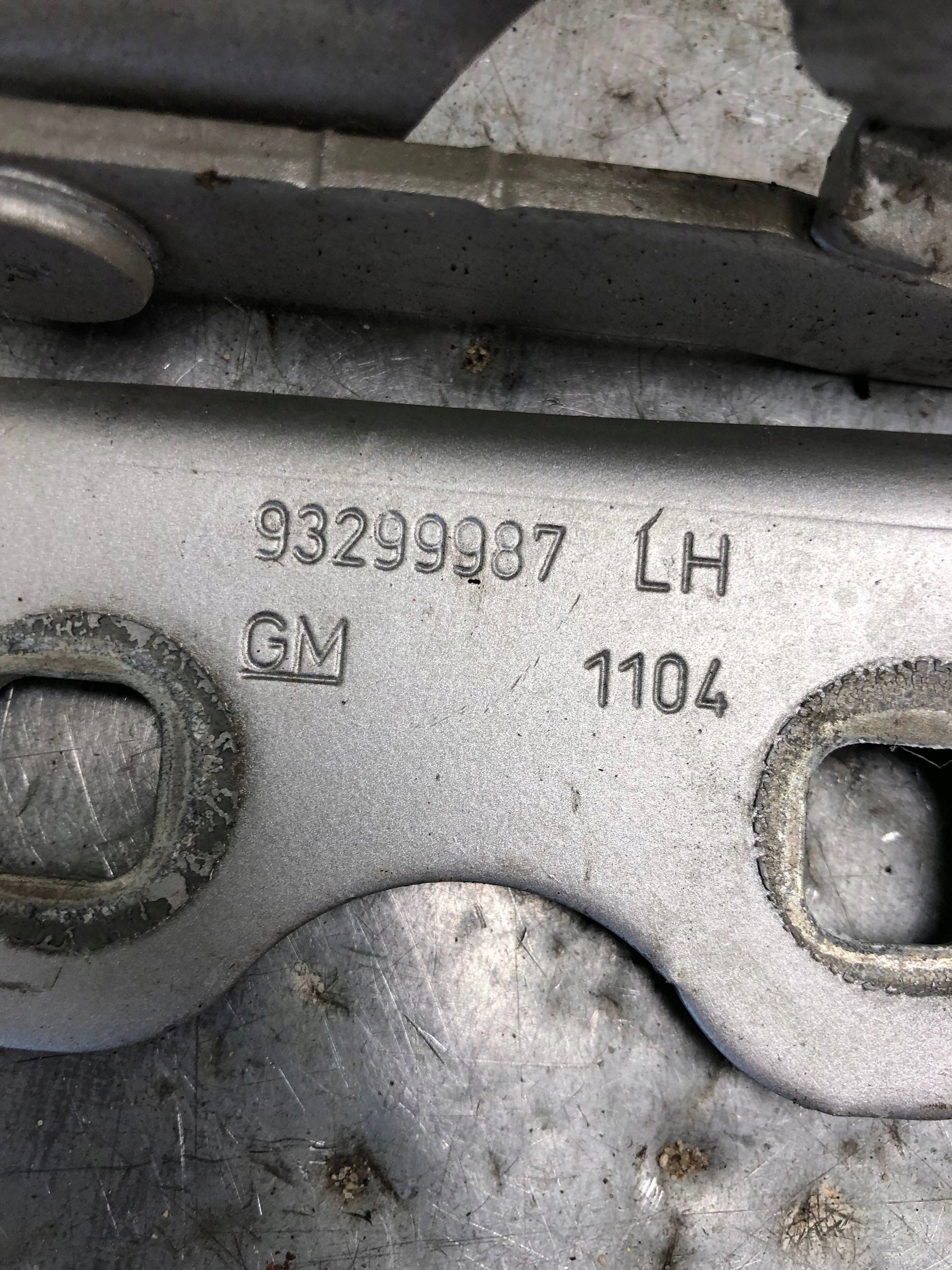Cerniere cofano OPEL MERIVA A 93299987 93299986