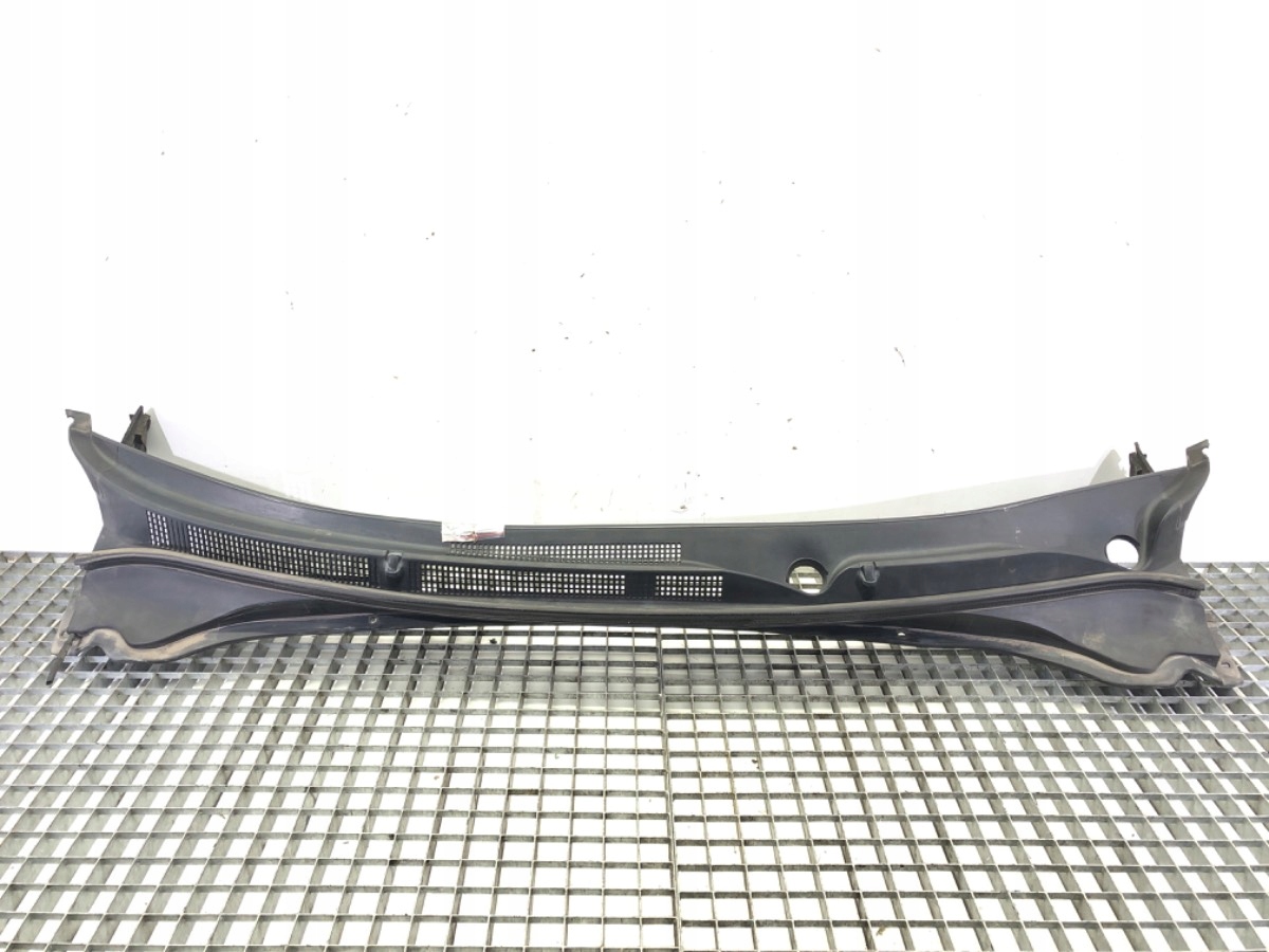 PODSZYBIE HYUNDAI i40 86151-3Z000 Sedan/Limuzyna