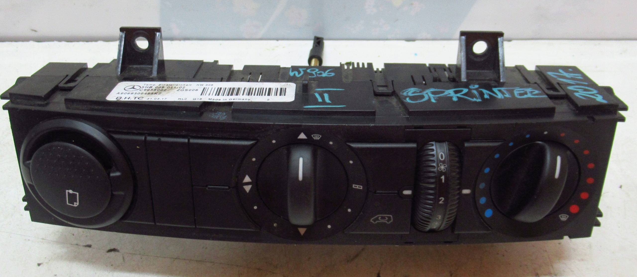SPRINTER W906 17R PANEL air conditioning devices A9068300485 KZ