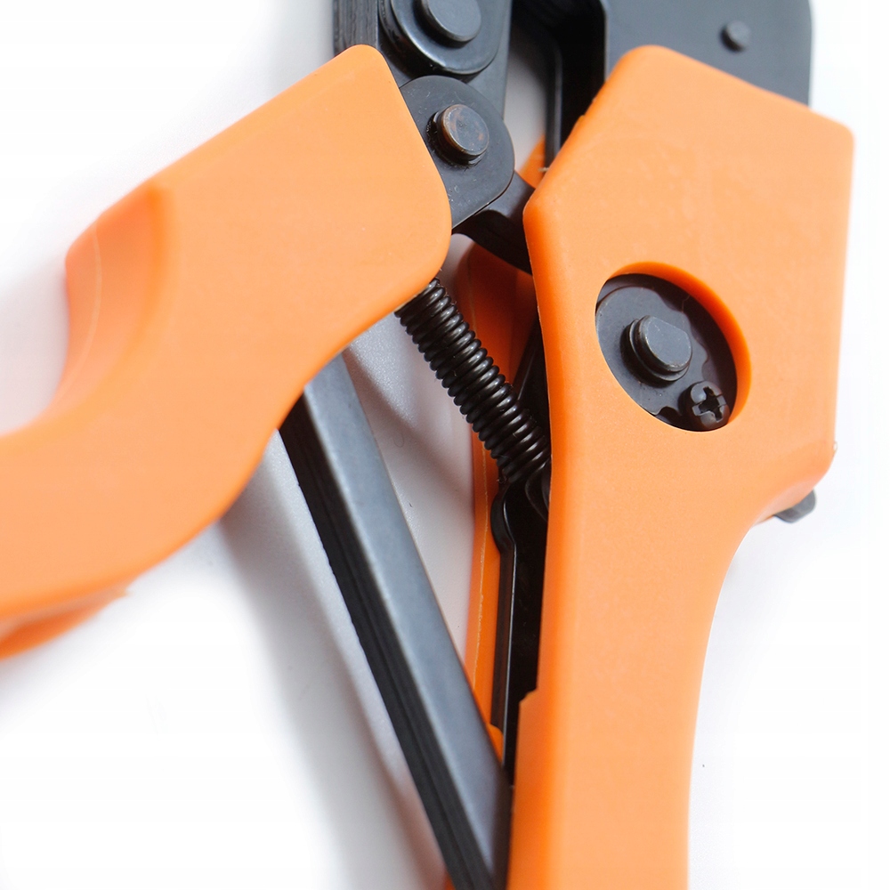 ZACISKARKA PRASKA KONEKTORÓW MC4 SAMOCHODOWYCH 2,5 / 4 / 6 mm2 Marka ZREE