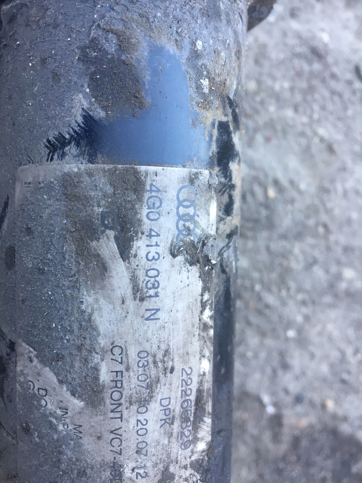 AUDI A6 C7 shock absorber right front 4G0413031N