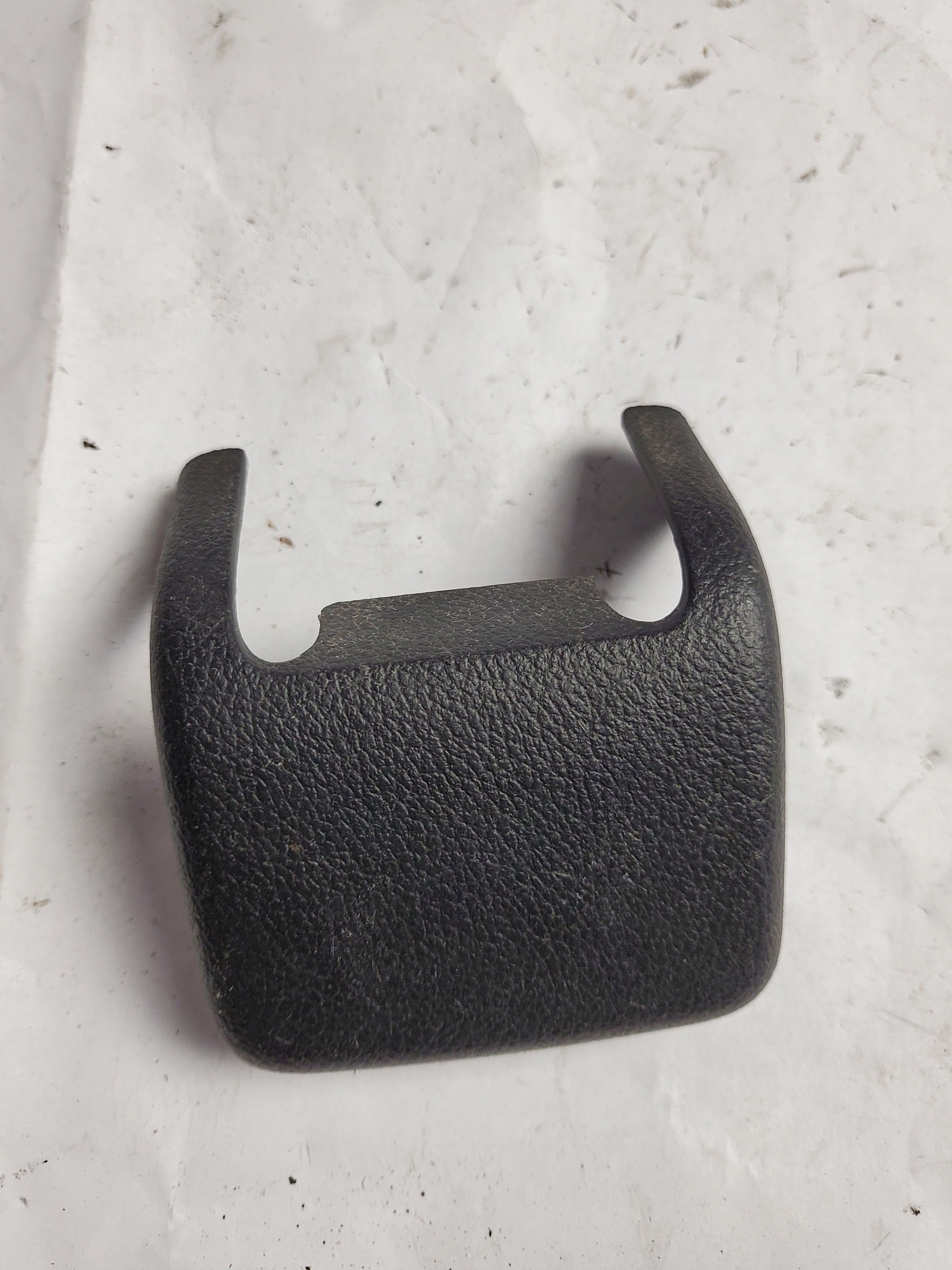 OSŁONA ZAŚLEPKA SZYNY FOTELA PRAWA MAZDA 6 GH II