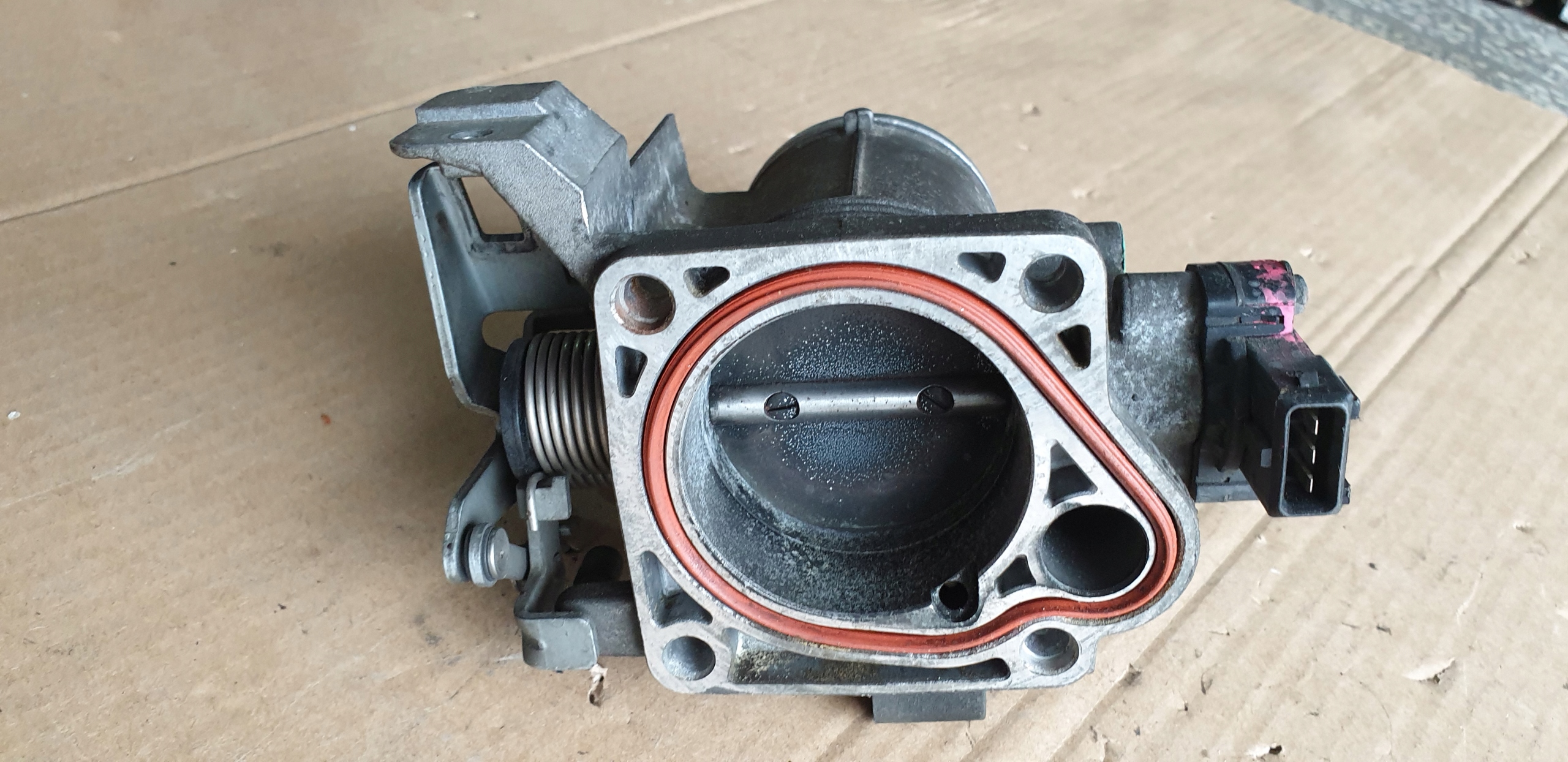 throttle flap air BMW 3 E36 COMPACT 318 Ti 1721456 OE