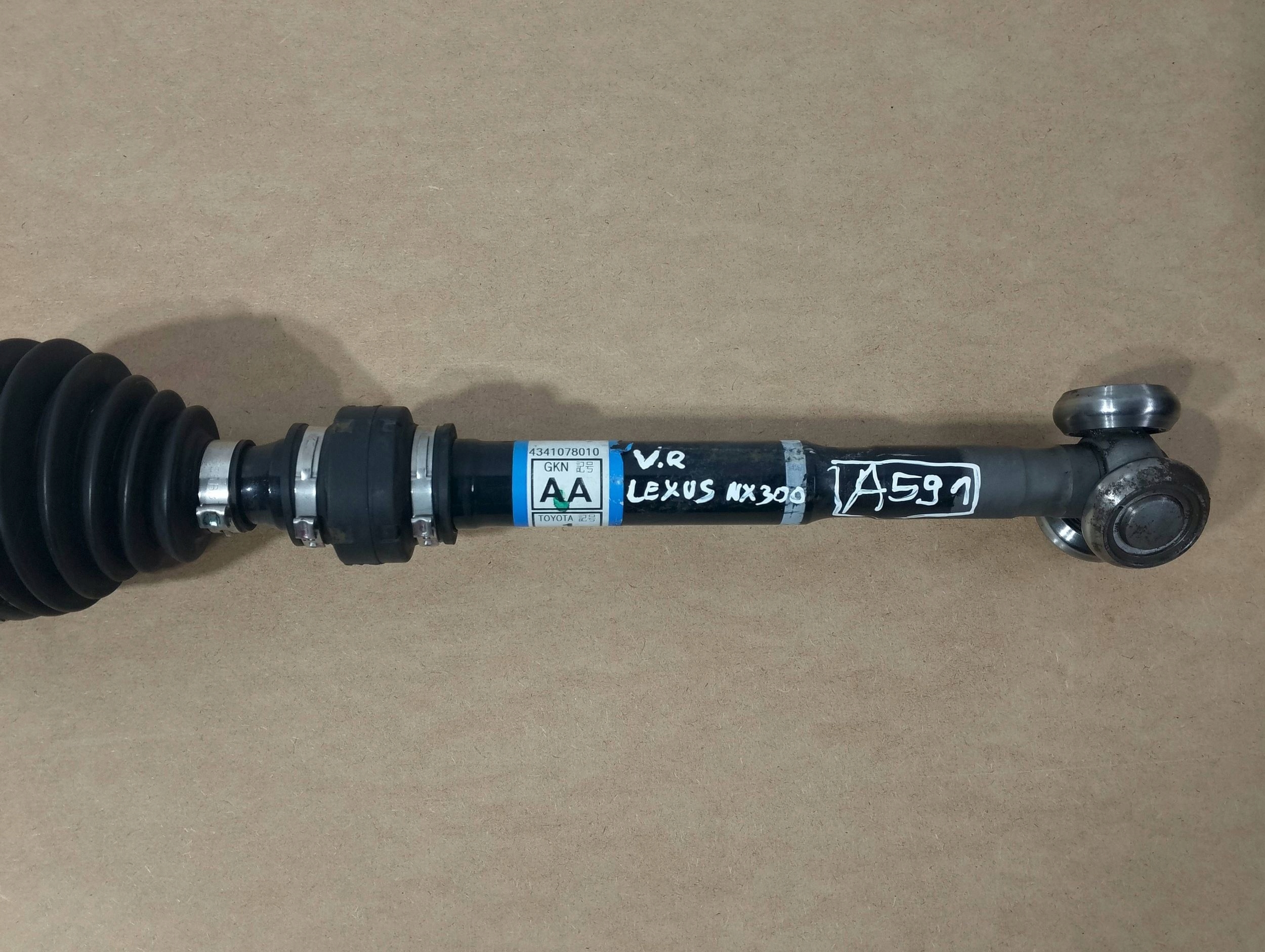 Lexus NX 300 Hybrid semi-axis front right 4341078010 (A591)