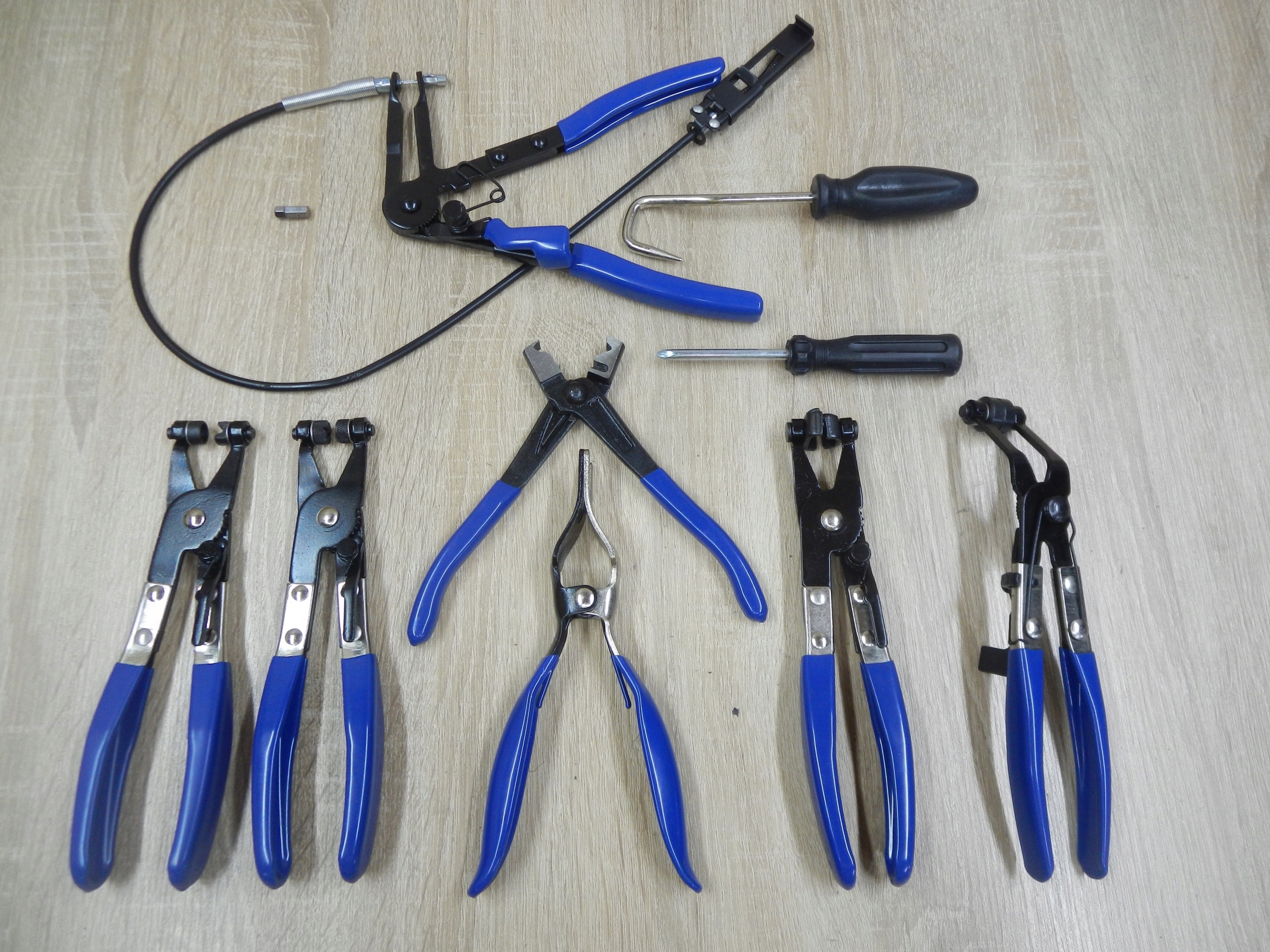 Szczypce do opasek tasmowych zaciskowych Linka 9el Producent code T334