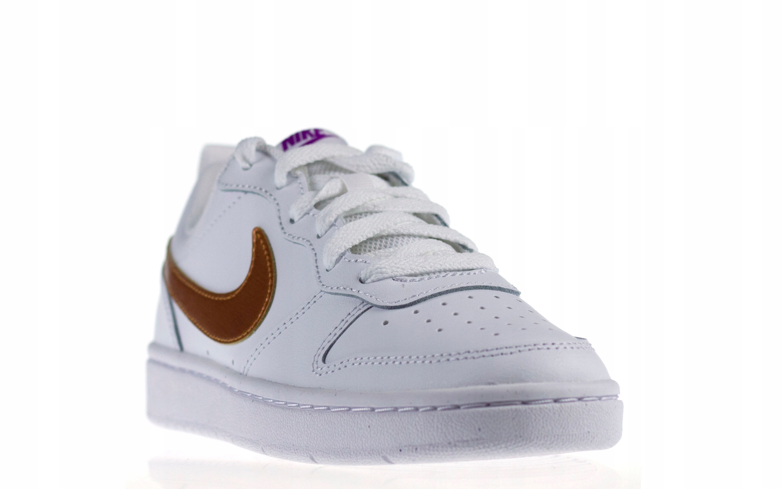 Boty NIKE COURT BOROUGH LOW 2 SE (GS) Značka Nike