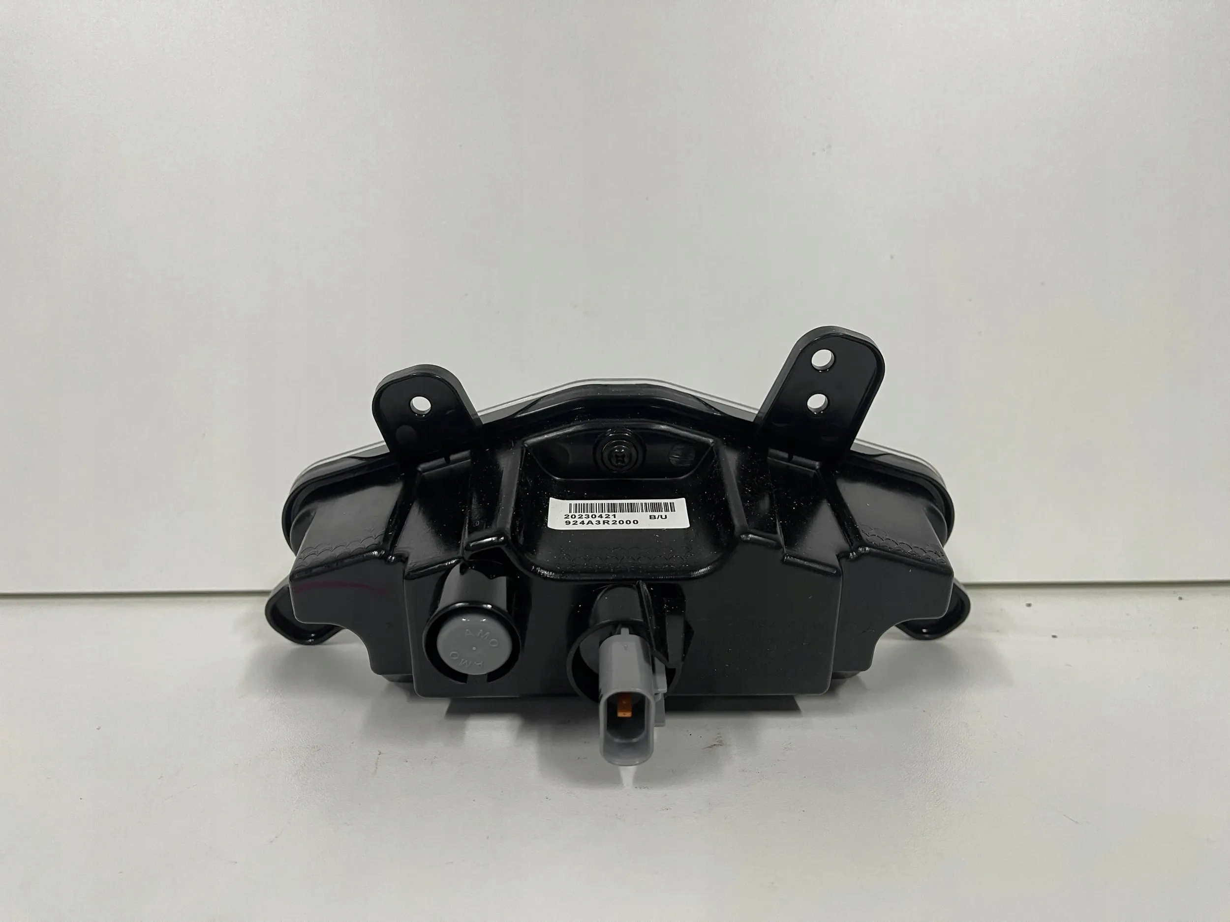 light reversing W bumper KIA Sportage 5 V 21- new