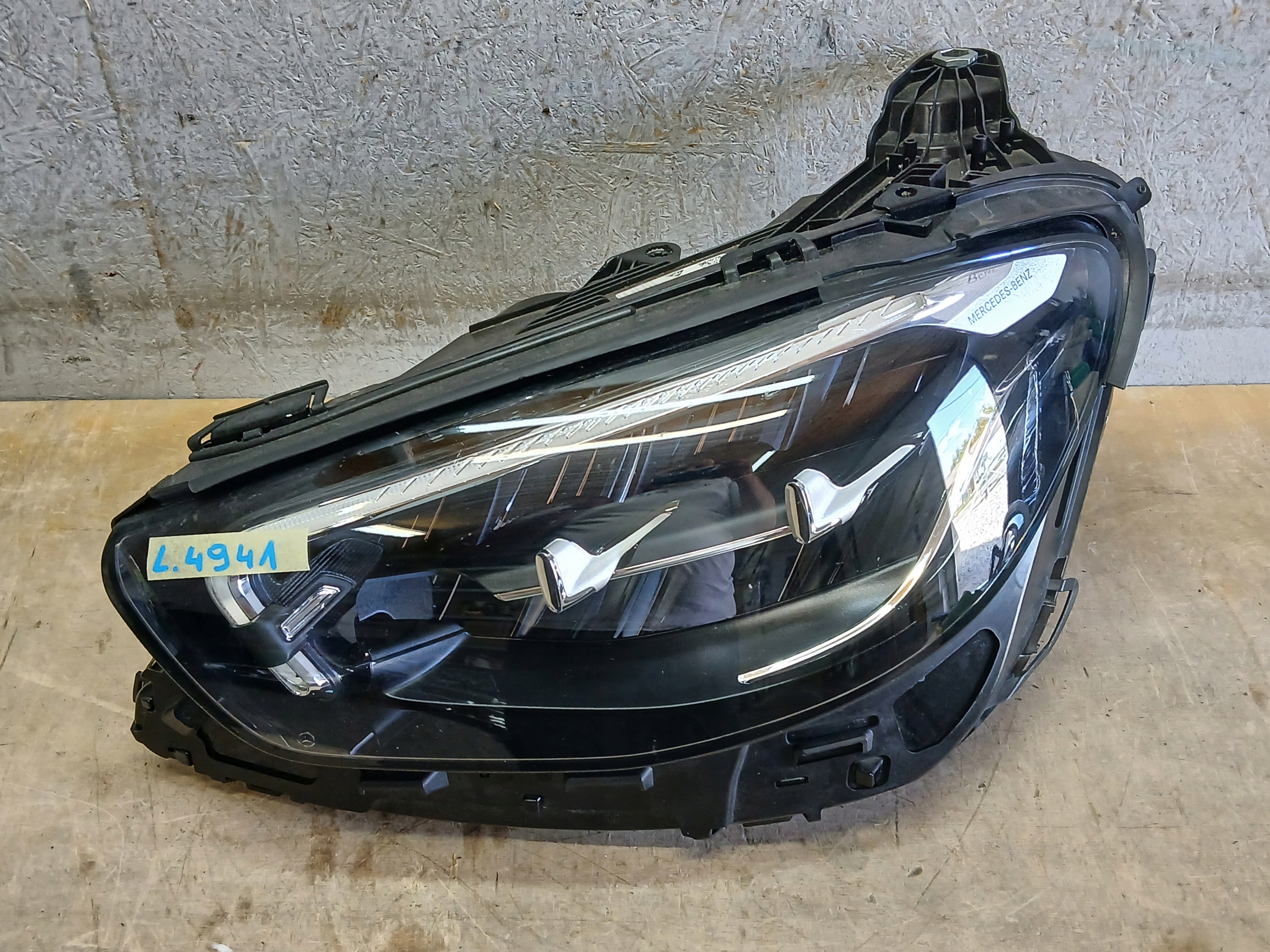light front left MERCEDES E KLASA W213 LIFT FULL LED A2139066308