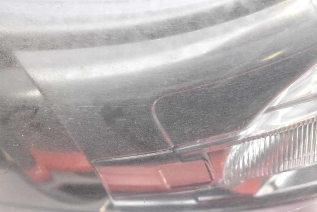 REFLEKTOR left light front XENON EU 89903366 CITROEN C5 II X7 III 08-17