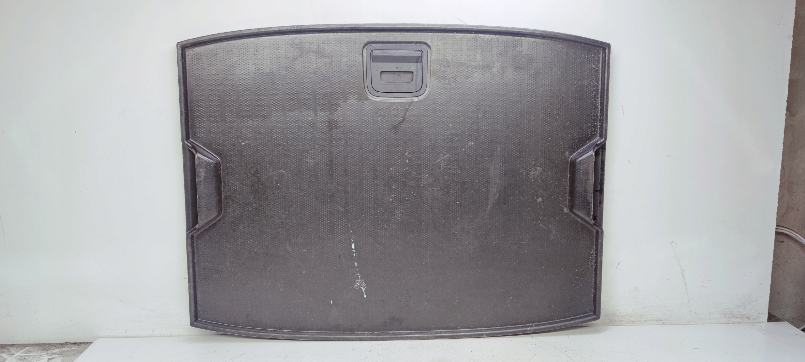 floor boot carpet AUDI A4 B9 AVANT 8W9861531