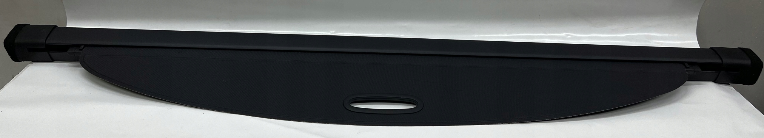 85910-2Y000 - HYUNDAI ix35 шторка багажника