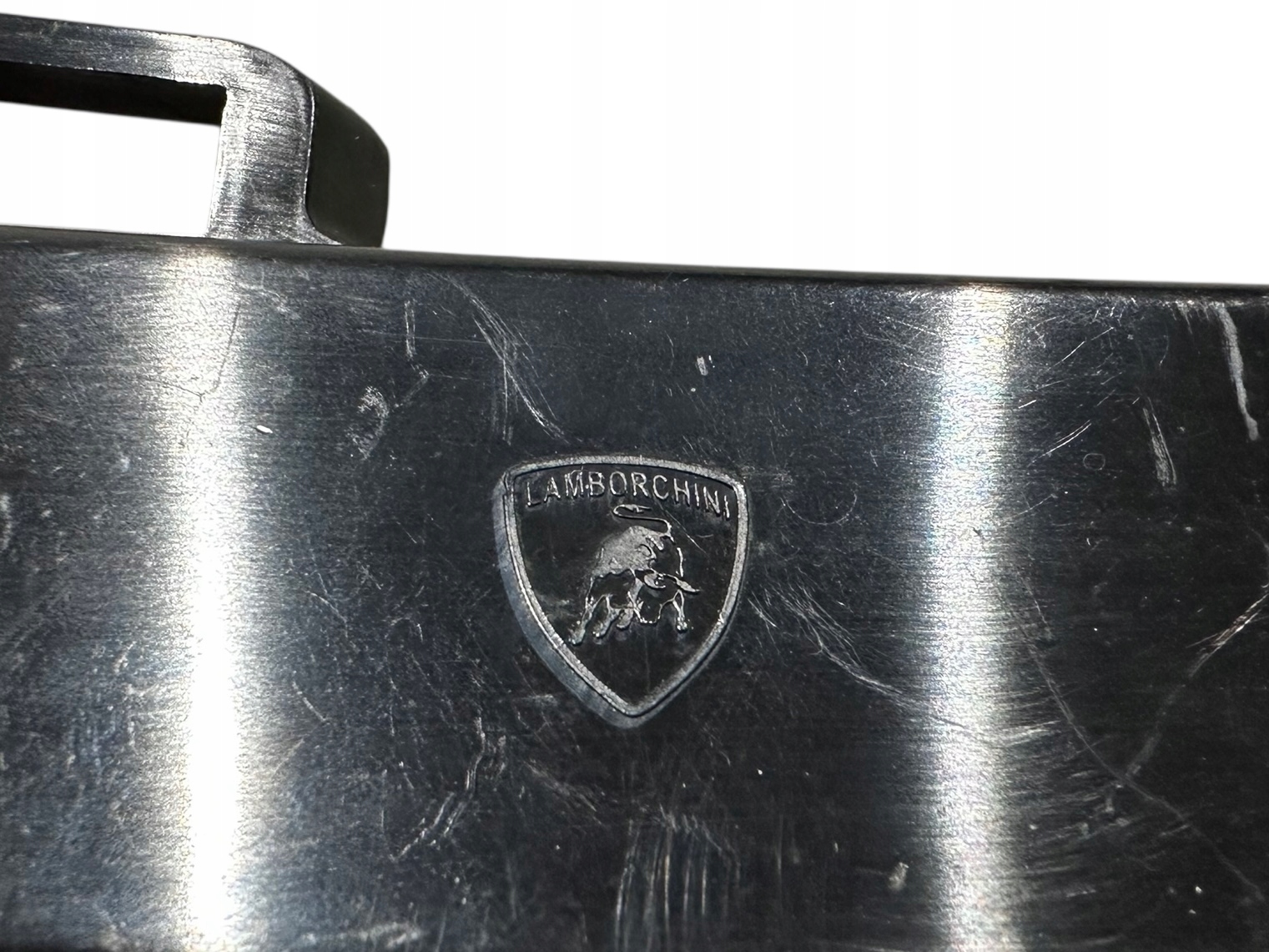 lamborghini URUS задняя противотуманная RH 4ML945702