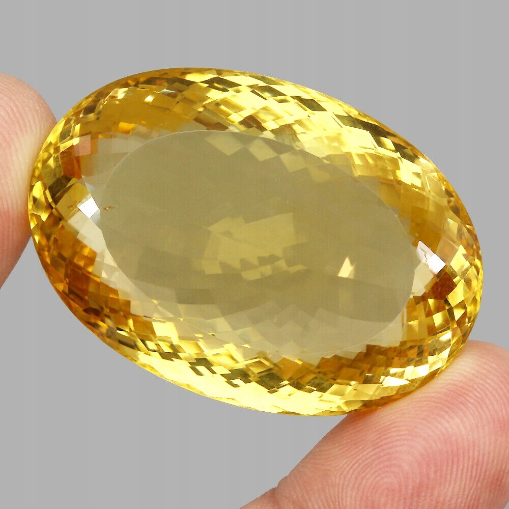 přírodní citron 200,23 karát 45,2 x 31,4 mm, certifikát