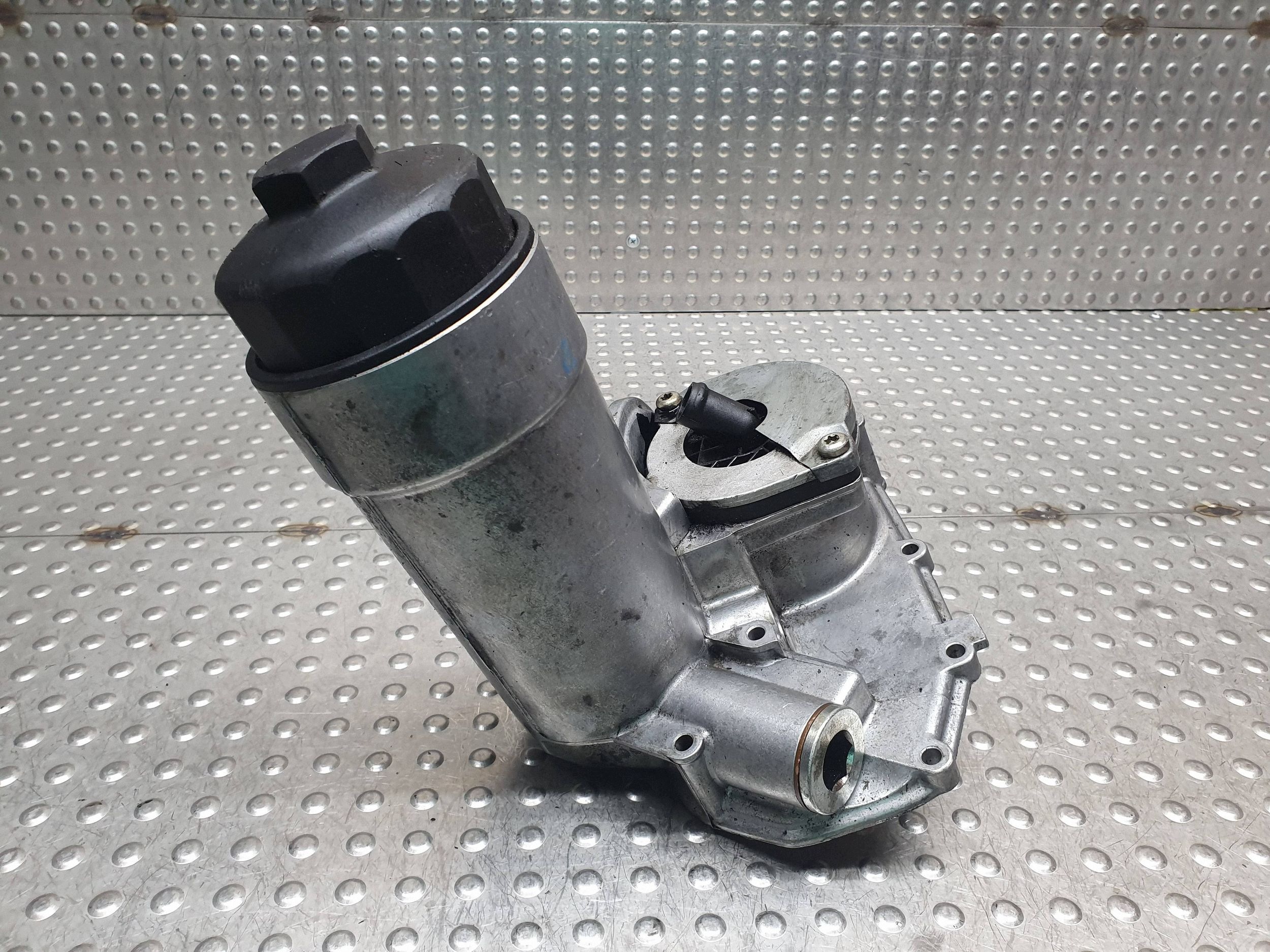oil filter holder 059115405C AUDI A6 C5 PASSAT B5 SUPERB and 2.5 TDI