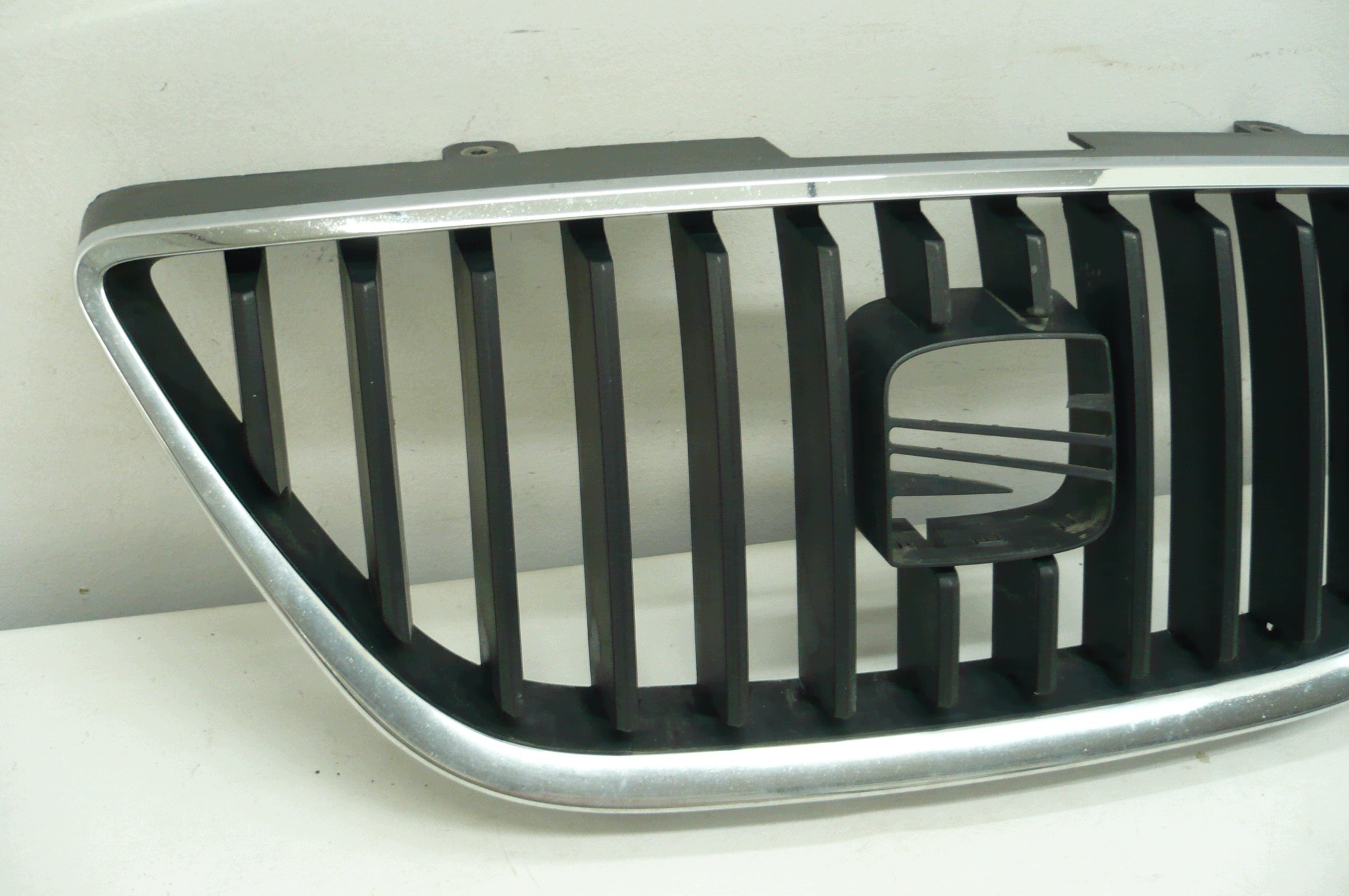 SEAT IBIZA IV 08-12 front PREKLADgrill radiator