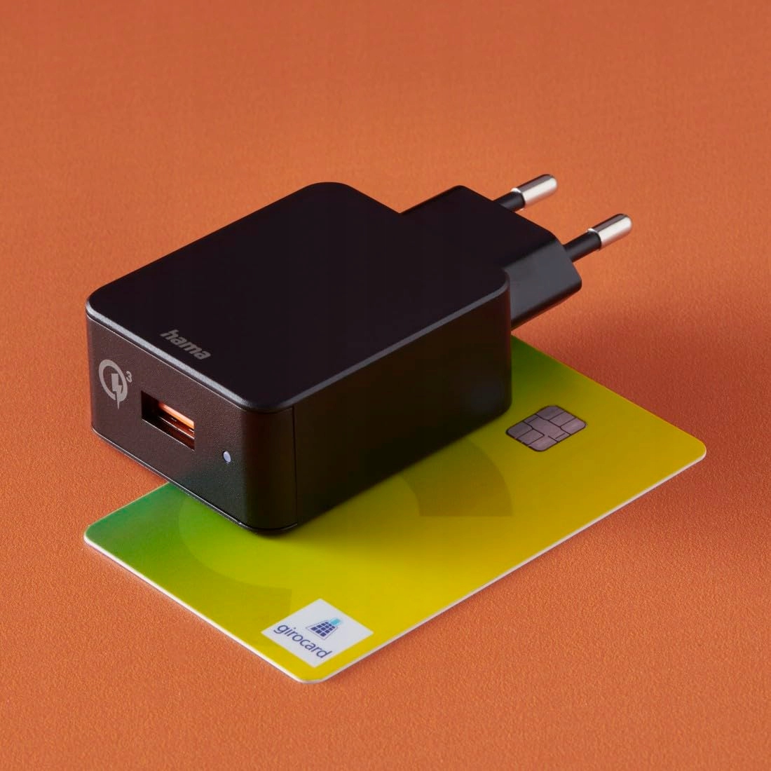 HAMA Szybka Ładowarka 19,5W USB-A Do Android iPhone Czarna — miniatura 2