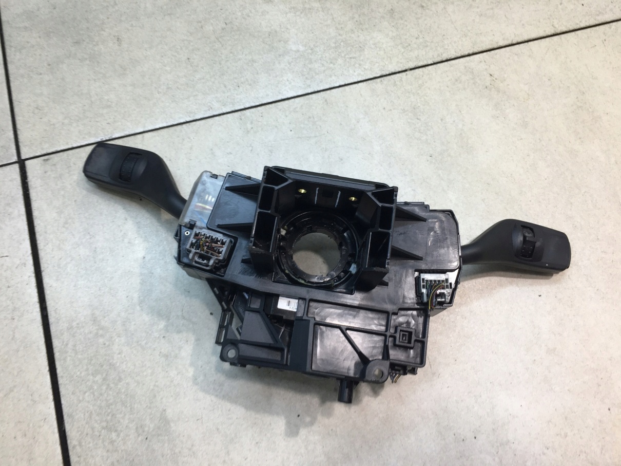 Commodo essuie glace C-MAX et 4M5T13N064HH 4M5T14A664AB