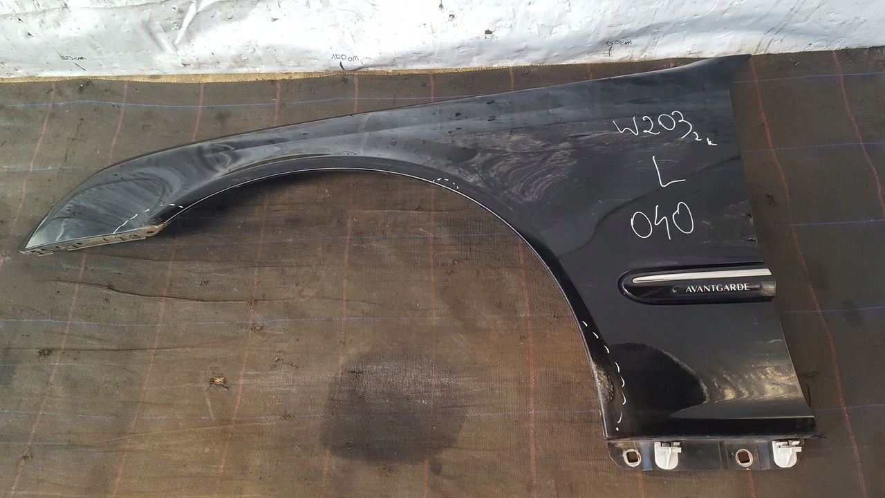 fender left front front Mercedes W203 kombi 040