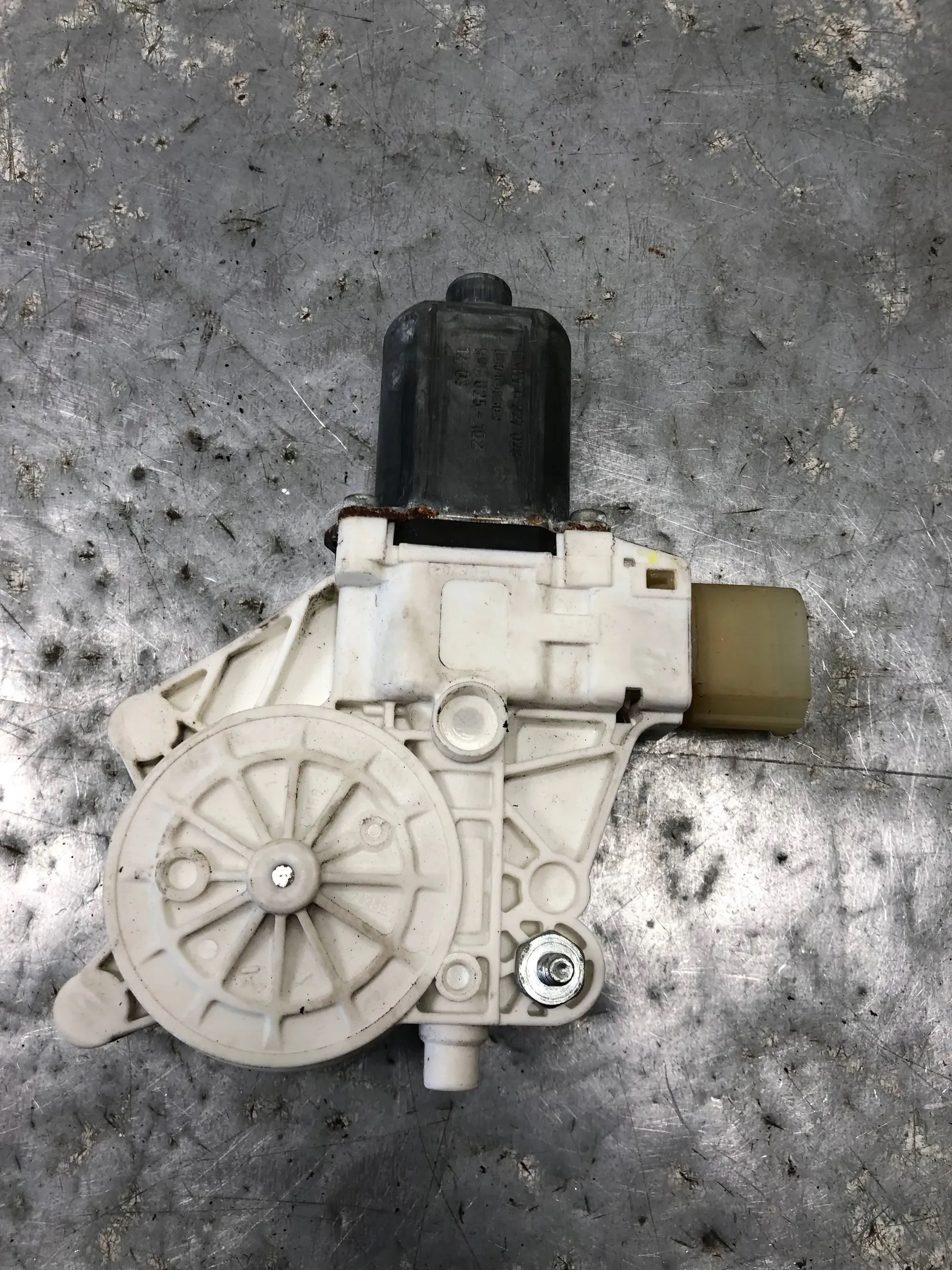 mini motor windows right front BMW X1 E84 6927028