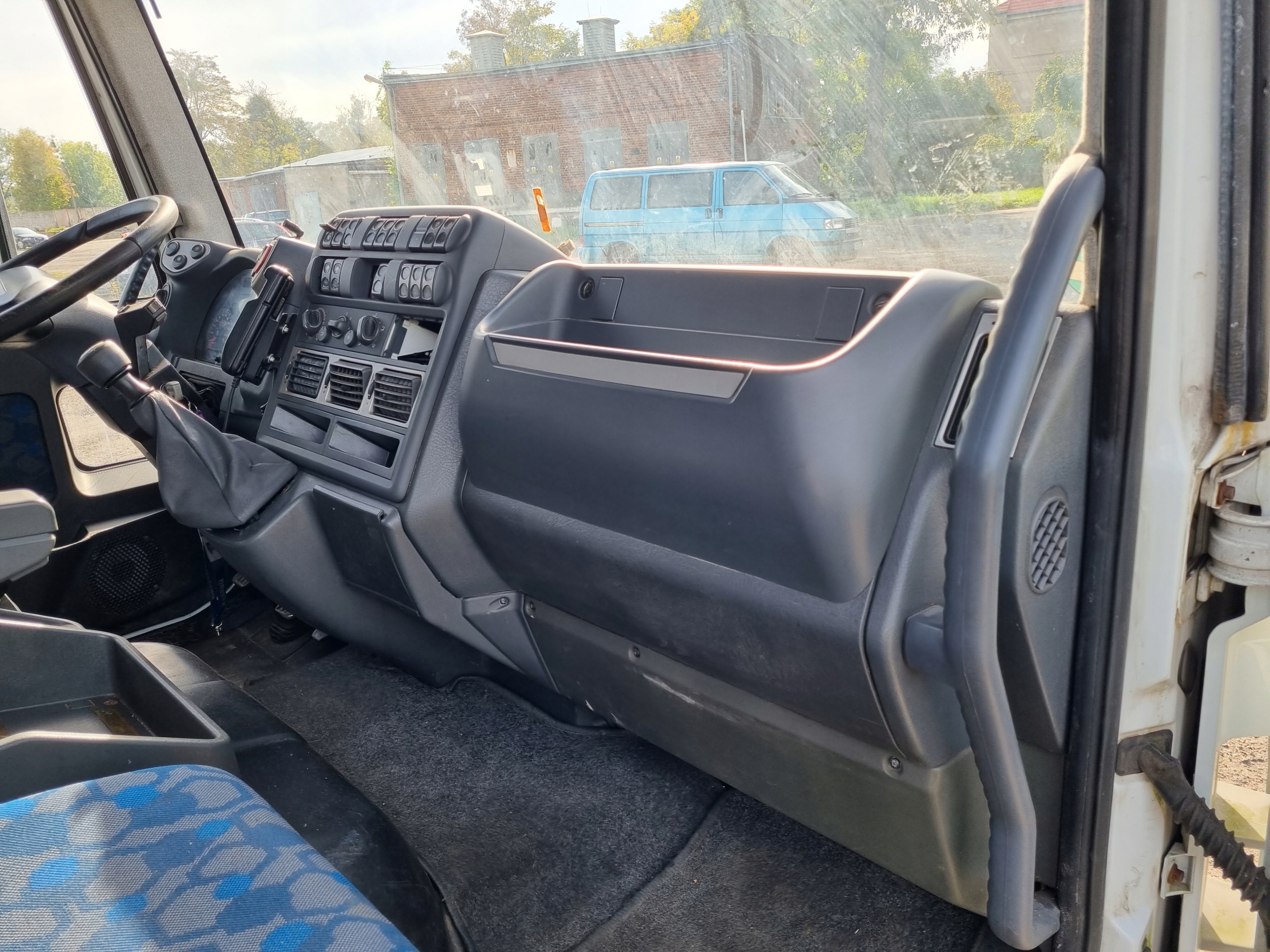 PRZEKŁADKA DO Z ANGLIKA KOKPIT IVECO EUROCARGO