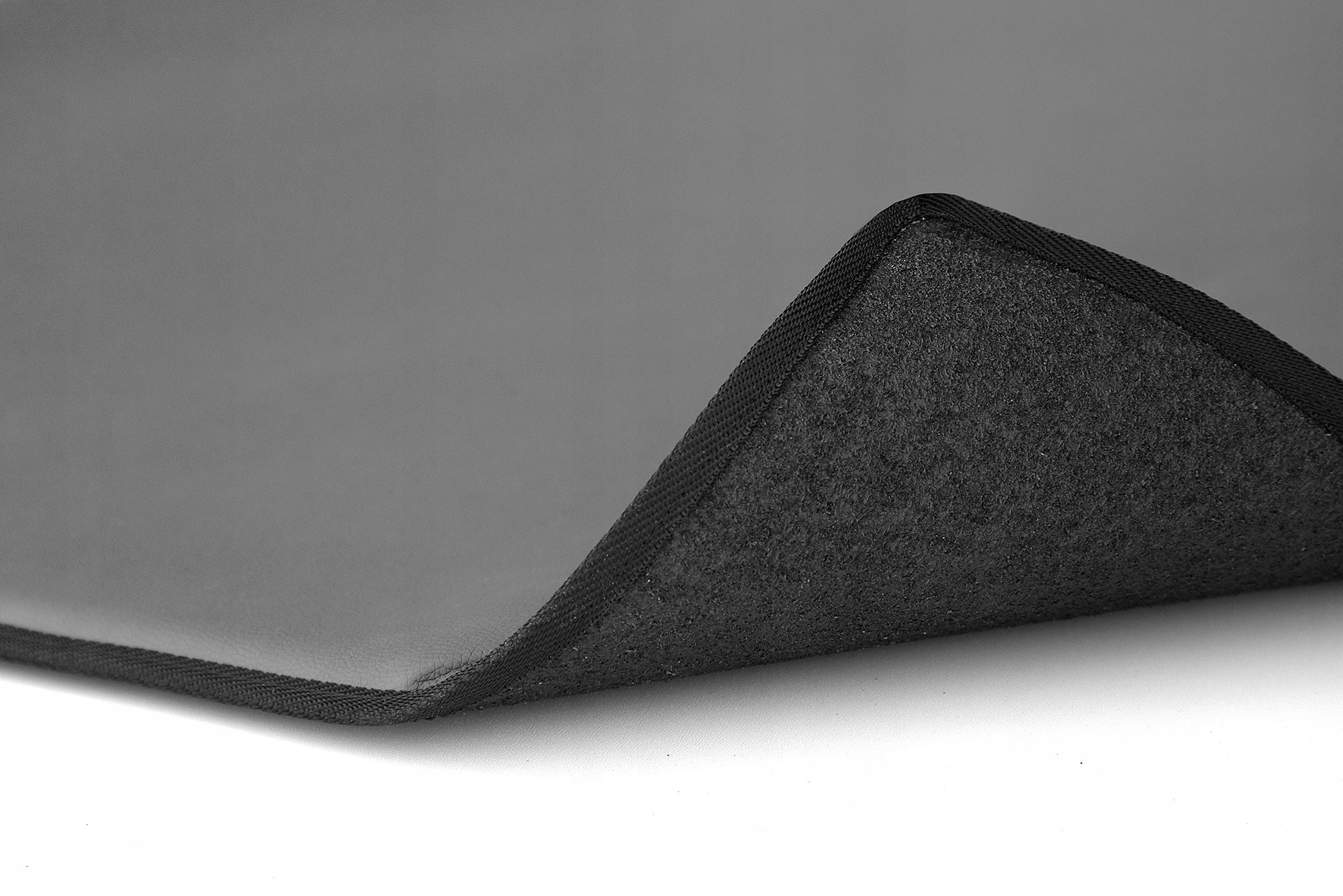 Dywaniki przód skóra MERCEDES KLASA ML W163 98-05 Producent F-Core