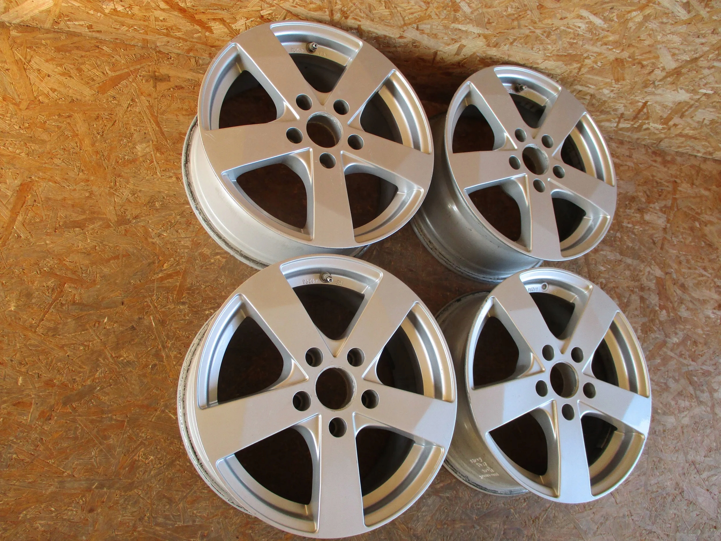 4X disc aluminium BMW 3 E90 7Jx16 ET43 5x120