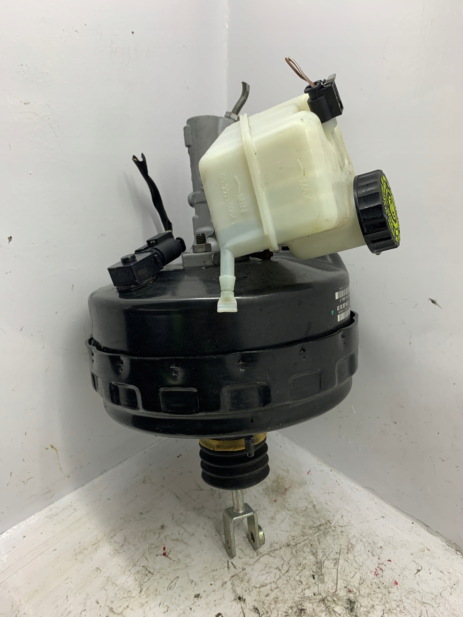 servo Servofreno A2044303630 MERCEDES W204 COUPE (2011-2014) 2.2 CDI