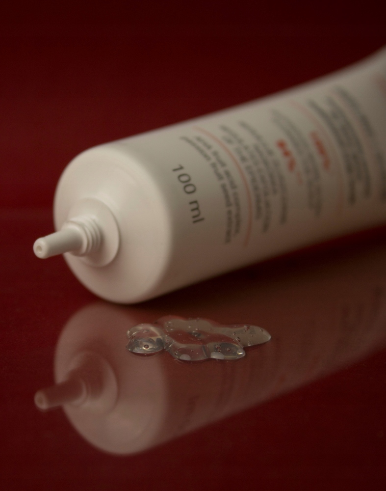 Peeling oczyszczający do skóry głowy włosów Seboradin HAIR&SCALP CARE 100ml Marka Seboradin