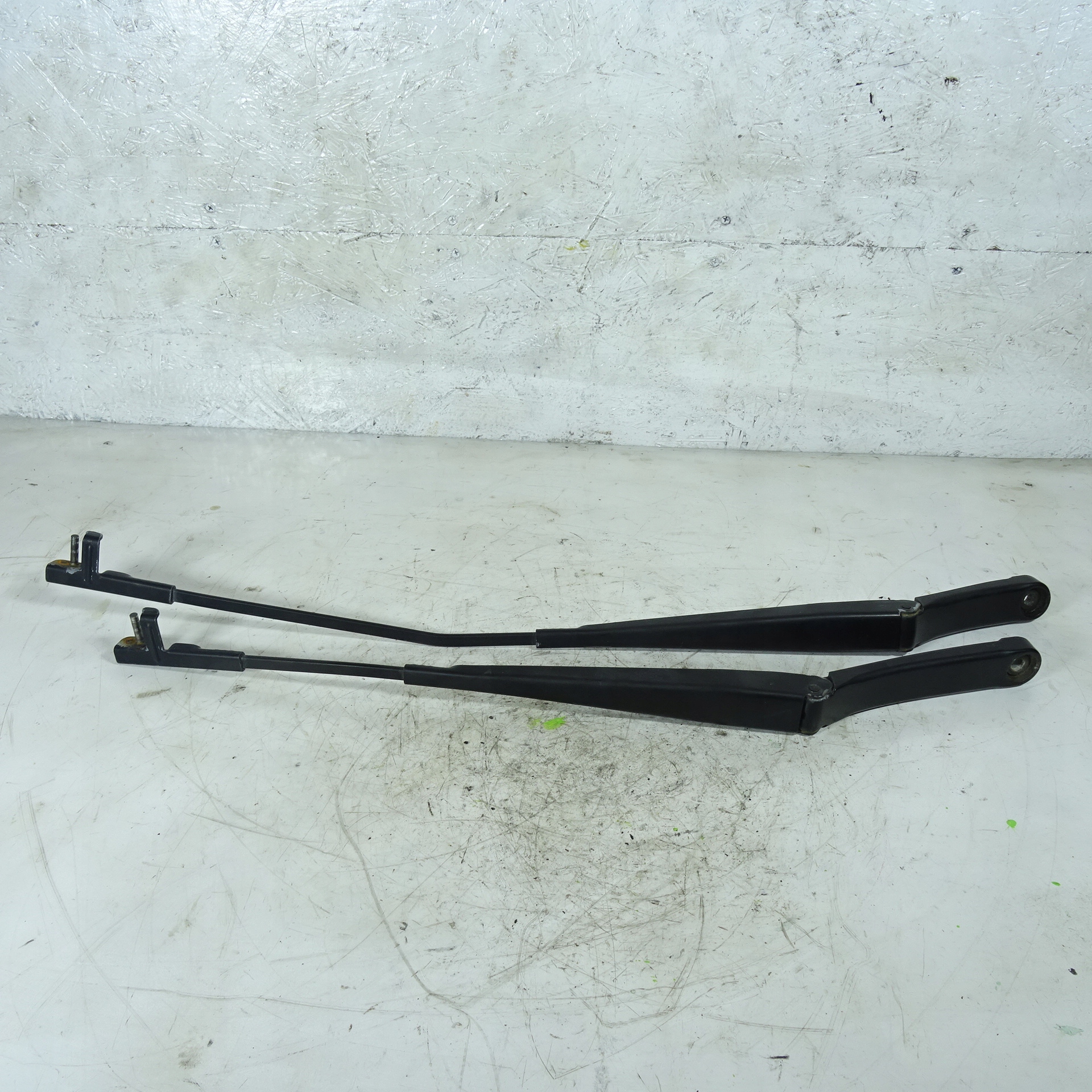 SKODA OCTAVIA II wiper arm front 1Z1955410A