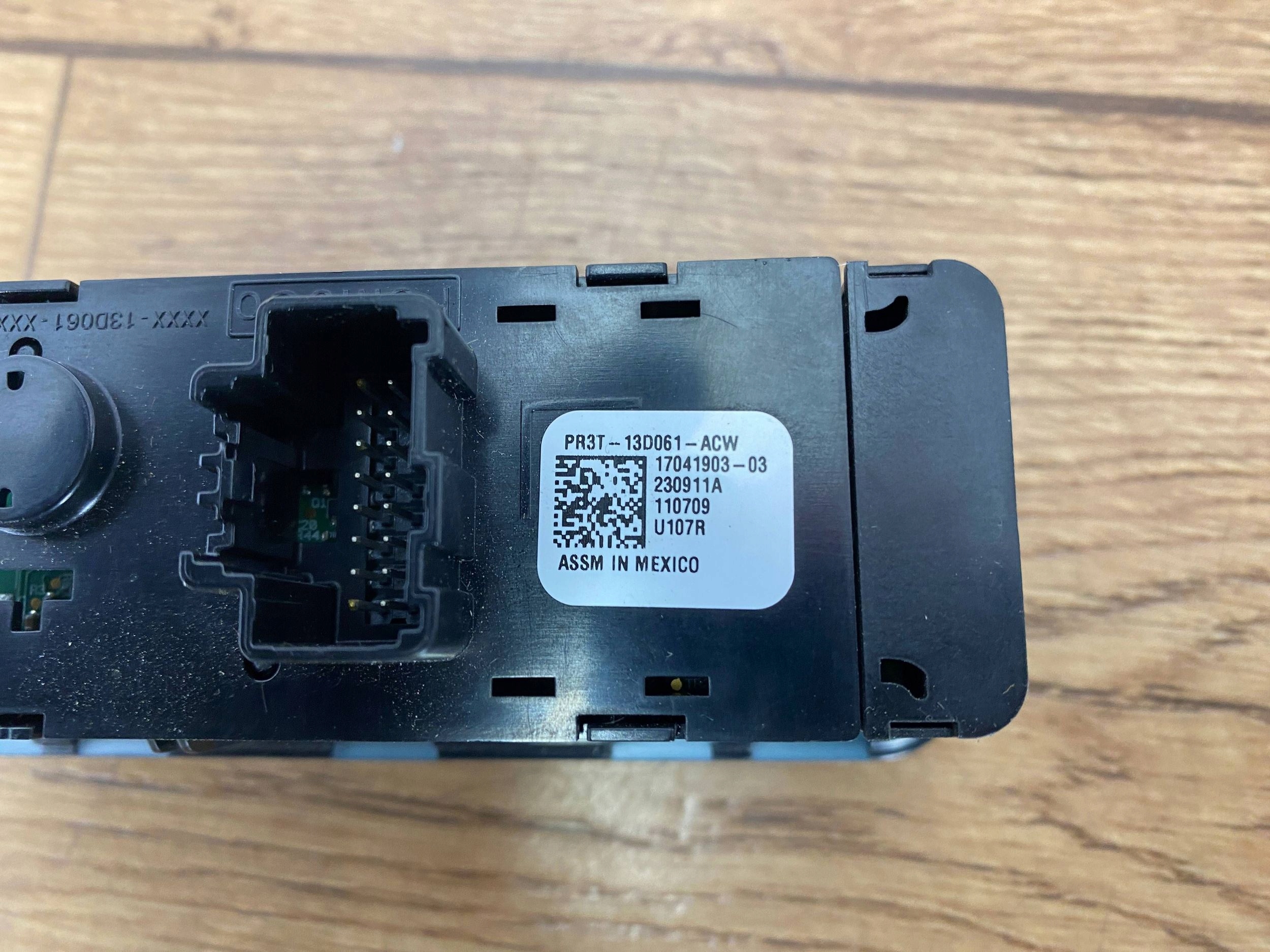 switch light switch Ford Mustang VII MK7 S650 2024+