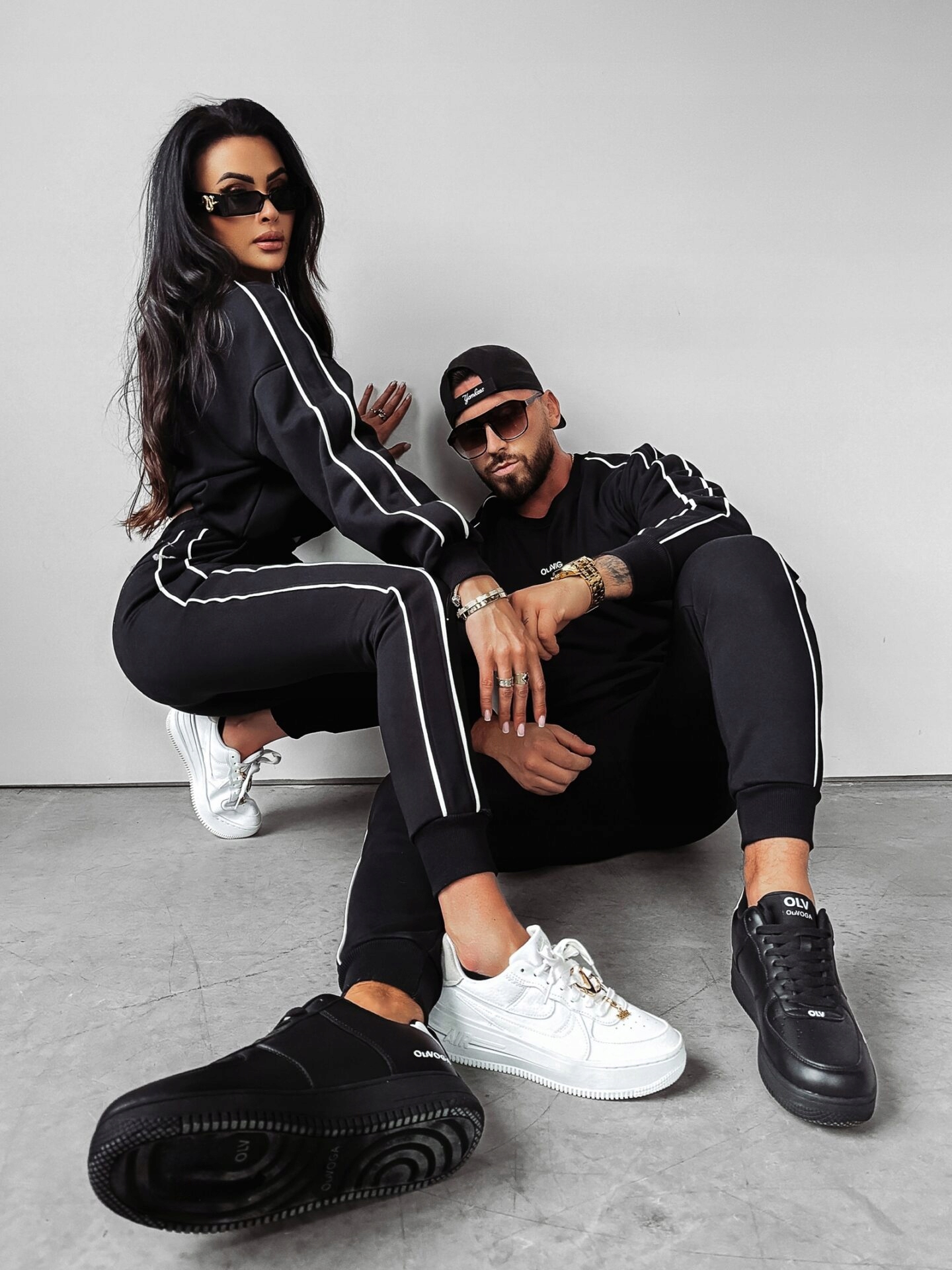 Komplet męski OLAVOGA MATCHY MEN dresowy czarny XL Model MATCHY