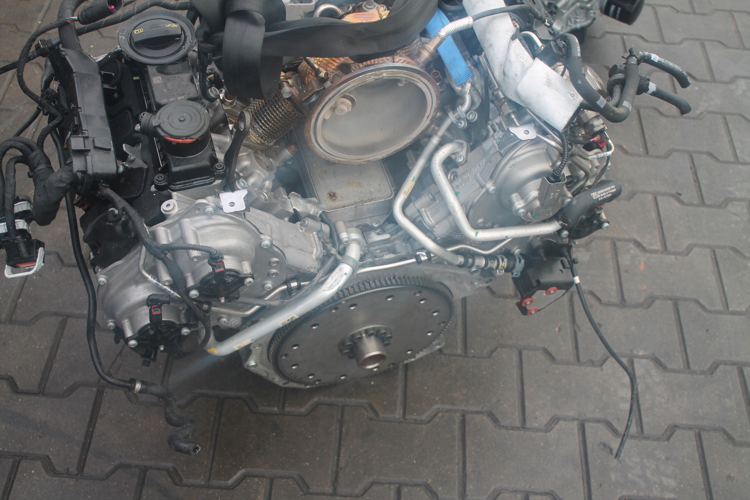engine complete AUDI AUDI 3,0 TFSI 30TYS KM CWG