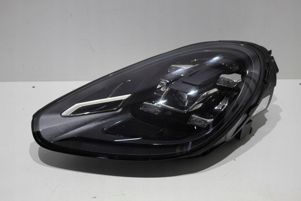 Porsche Cayenne 7P5 Lift Full Led Lewy Lampa Nowa