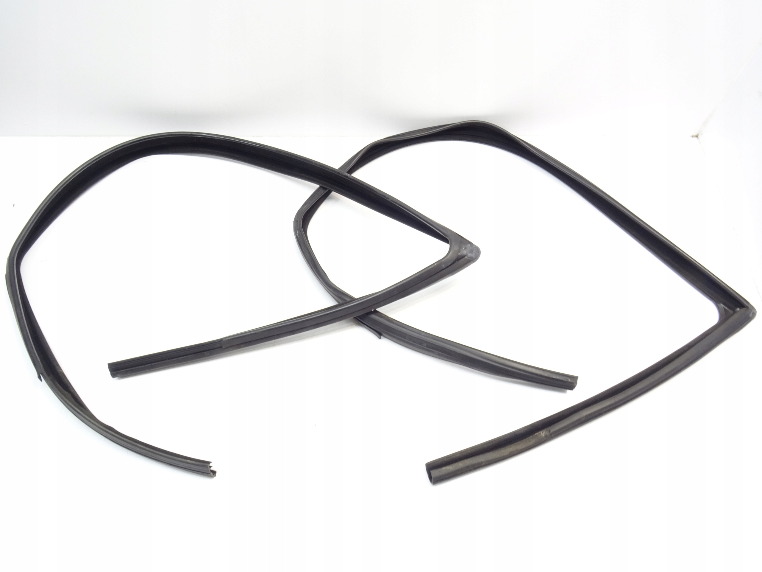 USZCZELKA SZYBY DRZWI FIAT PUNTO EVO 3-D