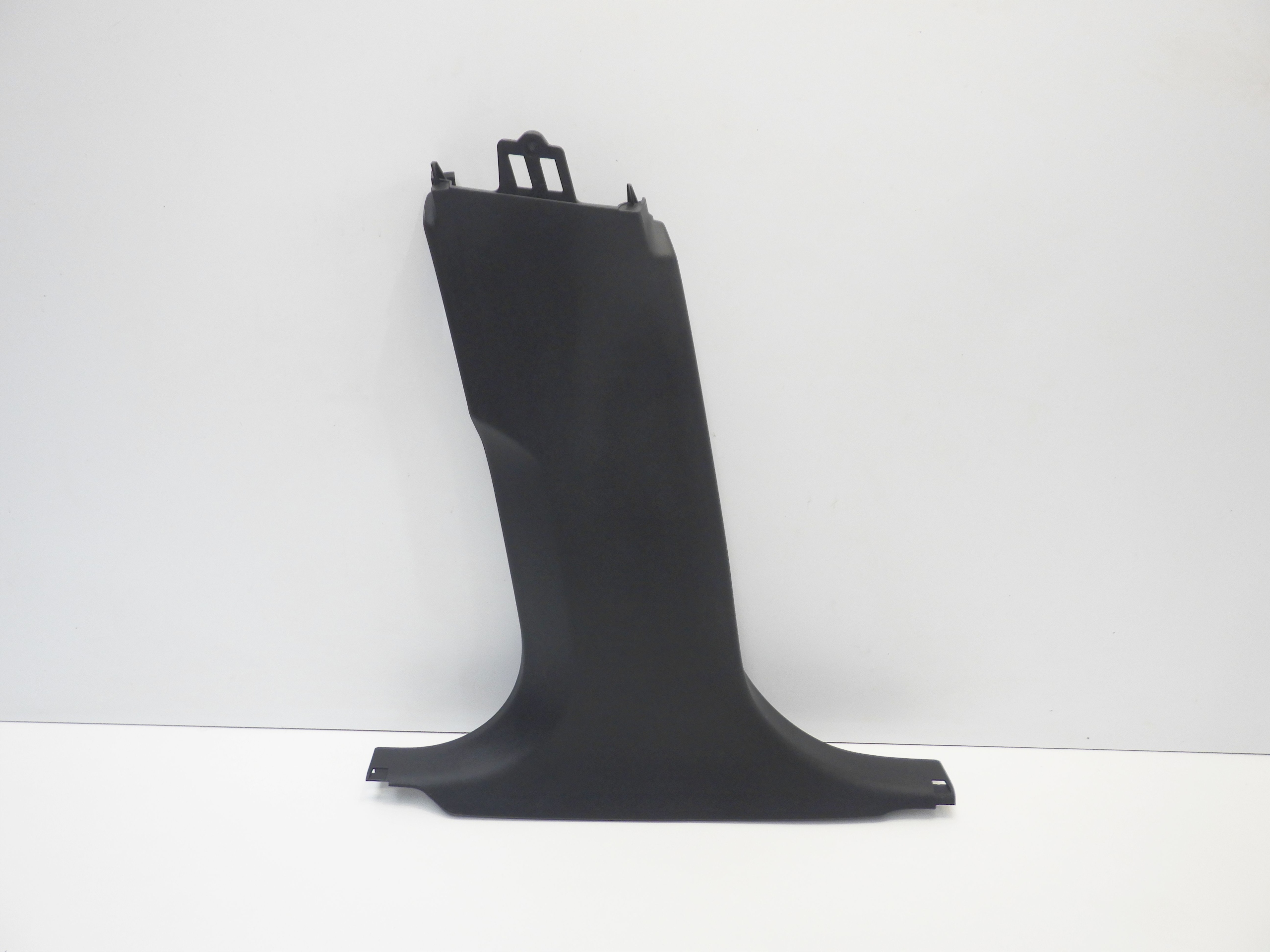 7475575 - BMW F44 GRAN COUPE 22R облицювання стійки л