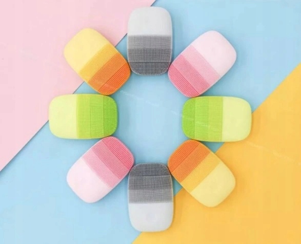 Inface SZCZOTECZKA SONICZNA DO TWARZY MS2000 Rodzaje nasadek w zestawie masująca peelingująca silikonowa