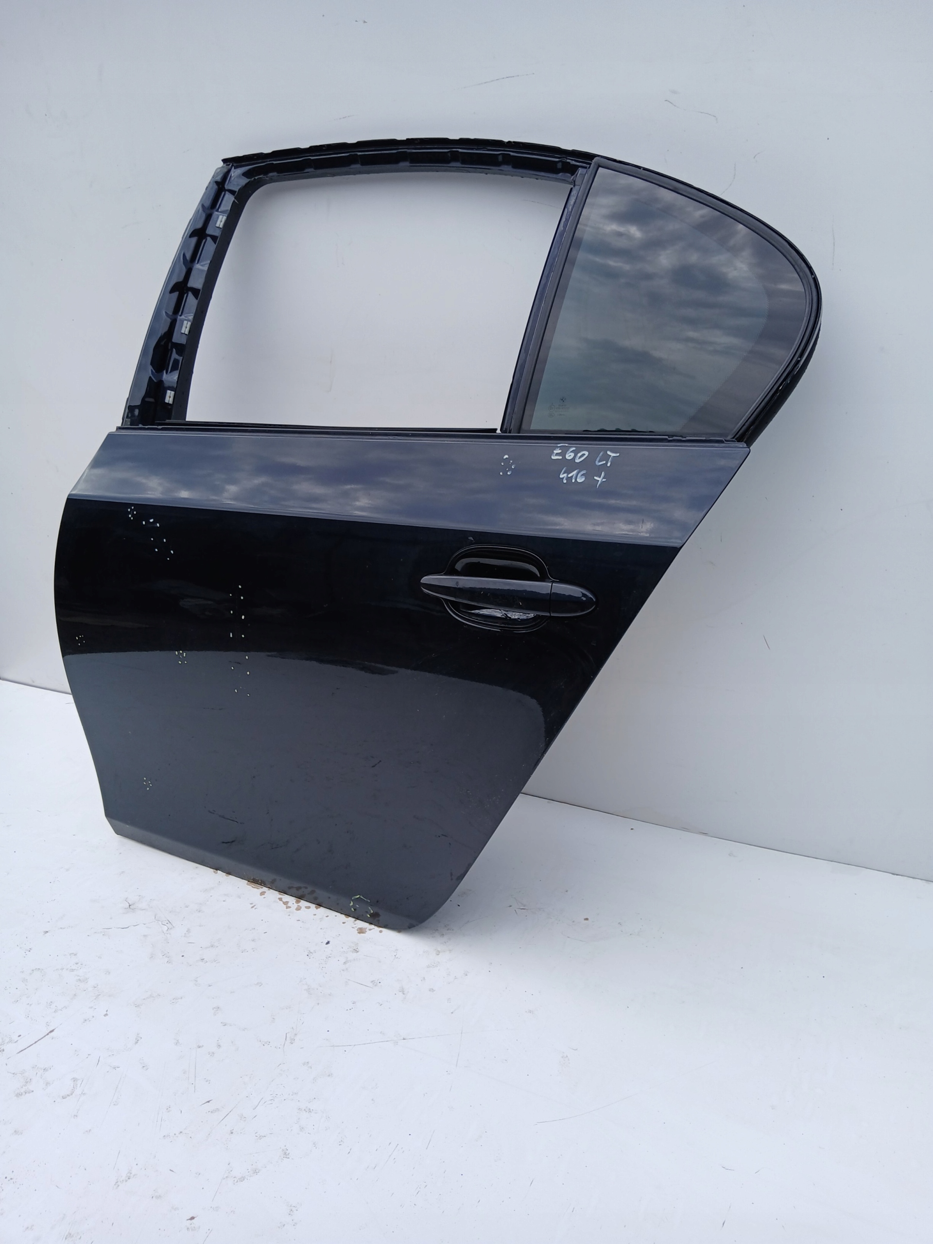 door left rear. BMW E60 CARBONSCHWARZ 416/9