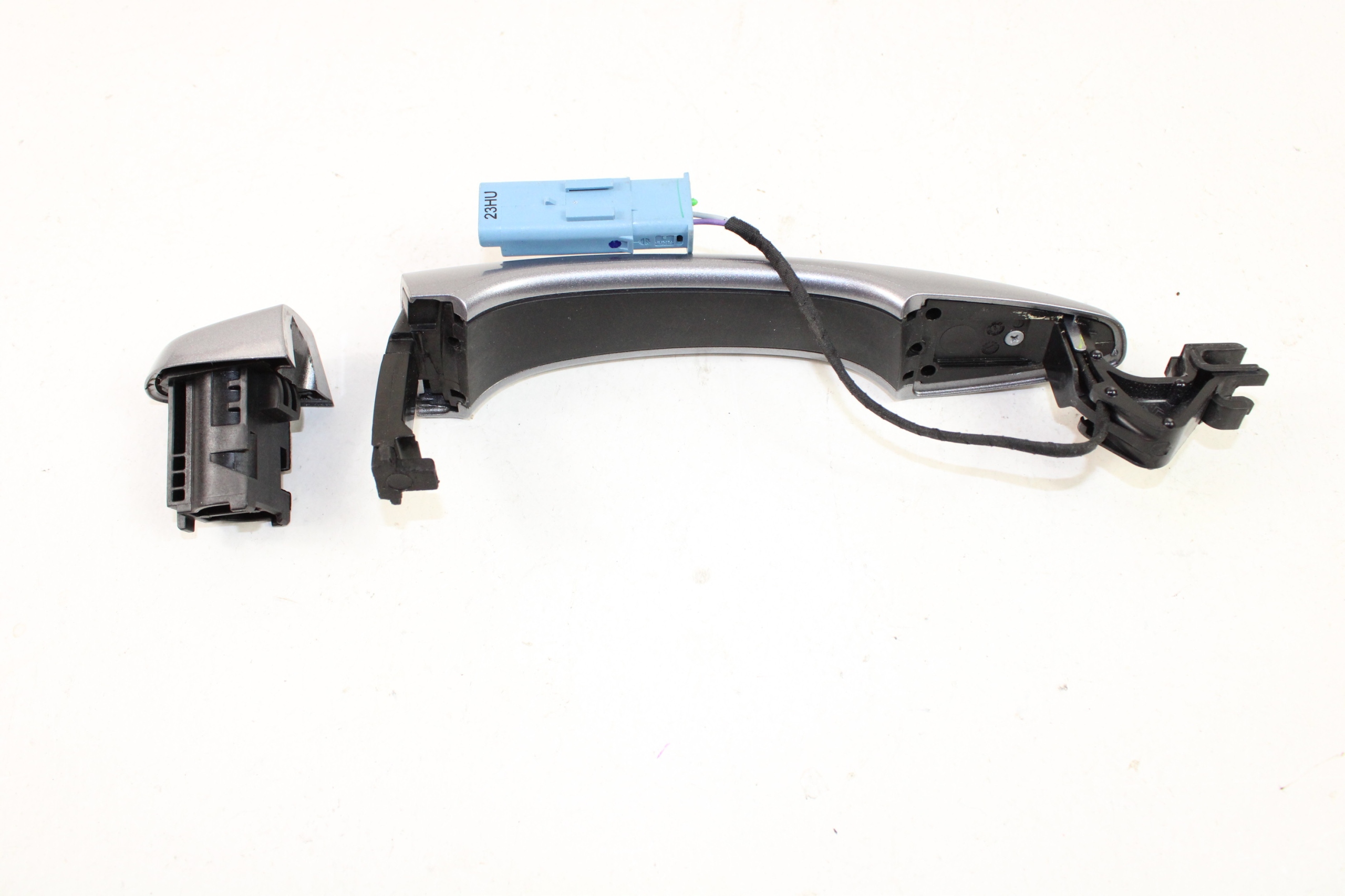 OPEL GRANDLAND X handle exterior front right UZYWANA GM 9816083477A