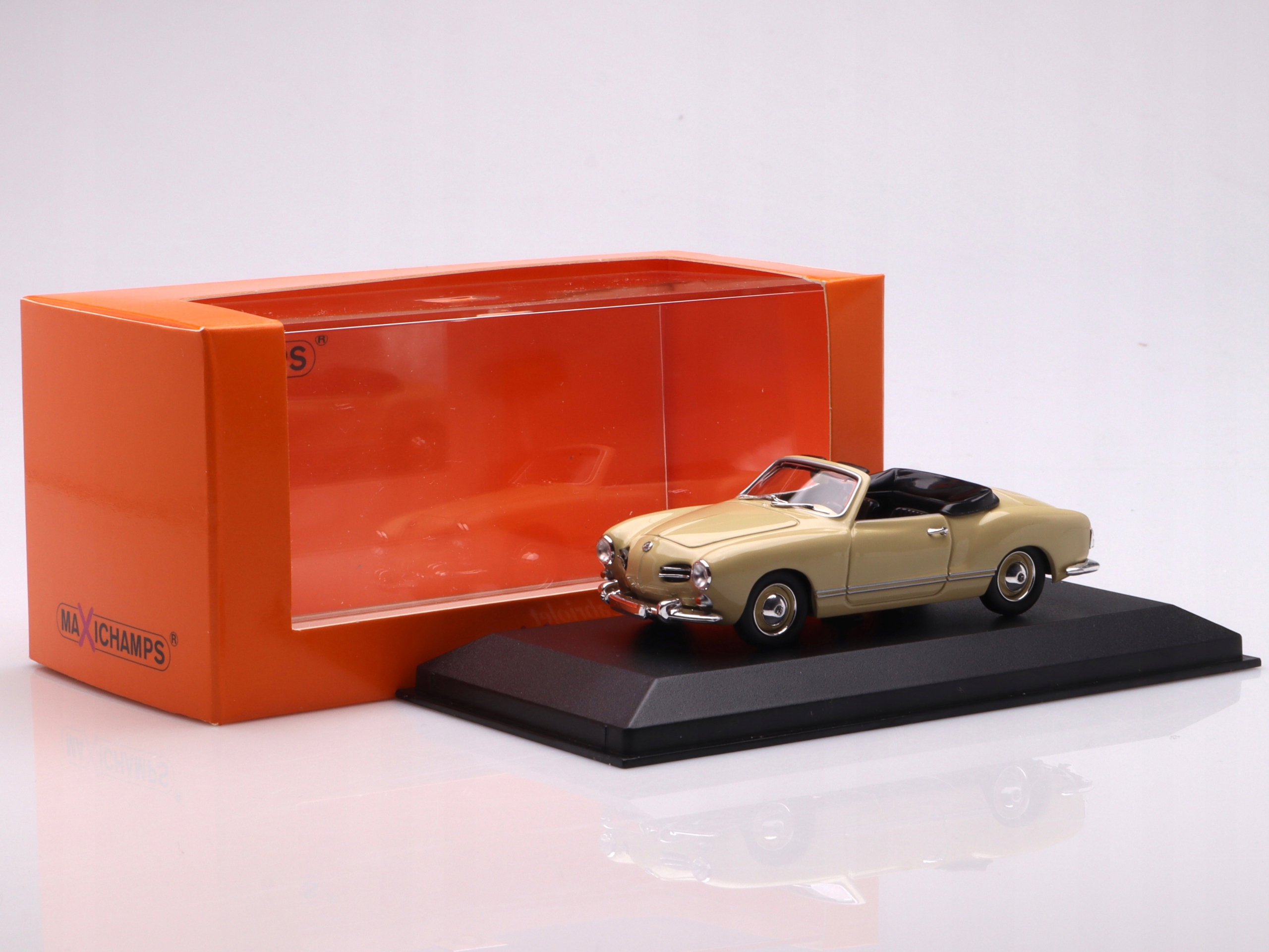 Volkswagen Karmann Ghia Cabriolet 1955, yellow Minichamps 1:43