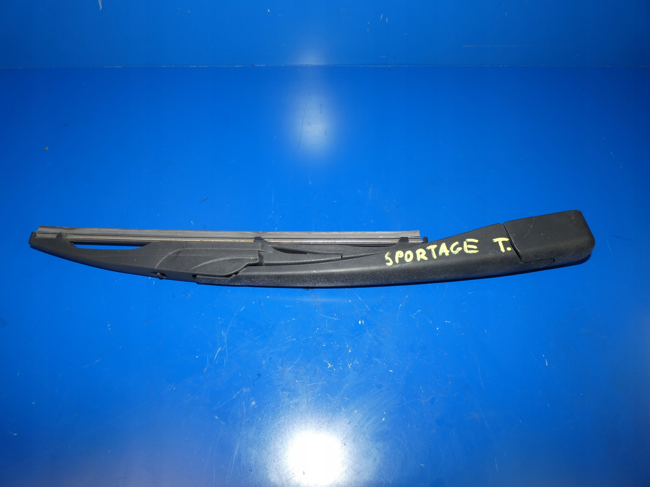 KIA SPORTAGE III wiper arm bonnet boot