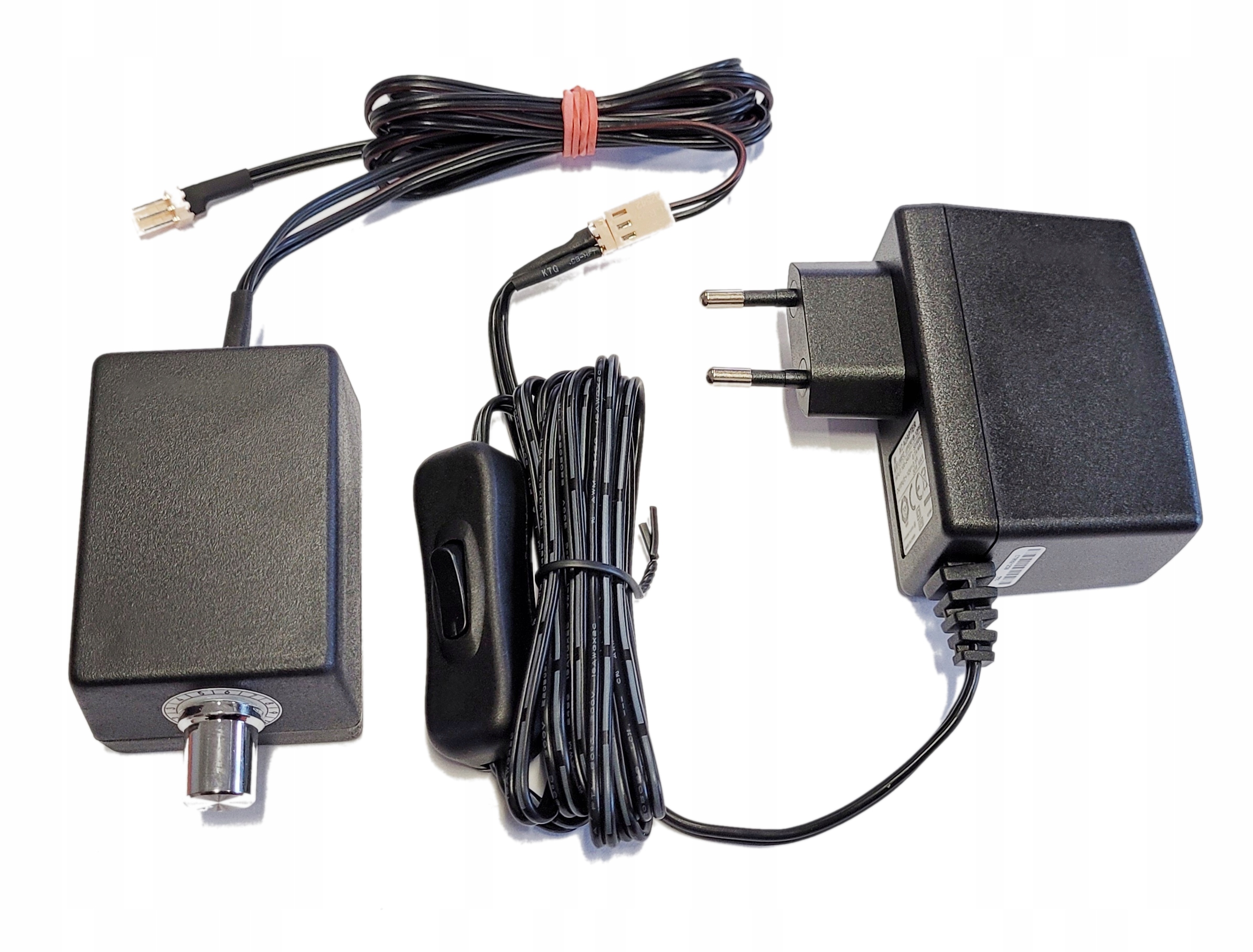 Napájecí zdroj pro ventilátory 12V 3pin regulace otáček s vypínačem na kabelu